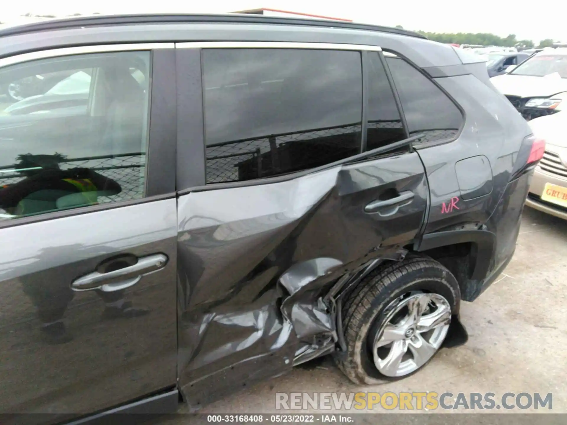 6 Photograph of a damaged car 2T3W1RFV8MC090841 TOYOTA RAV4 2021