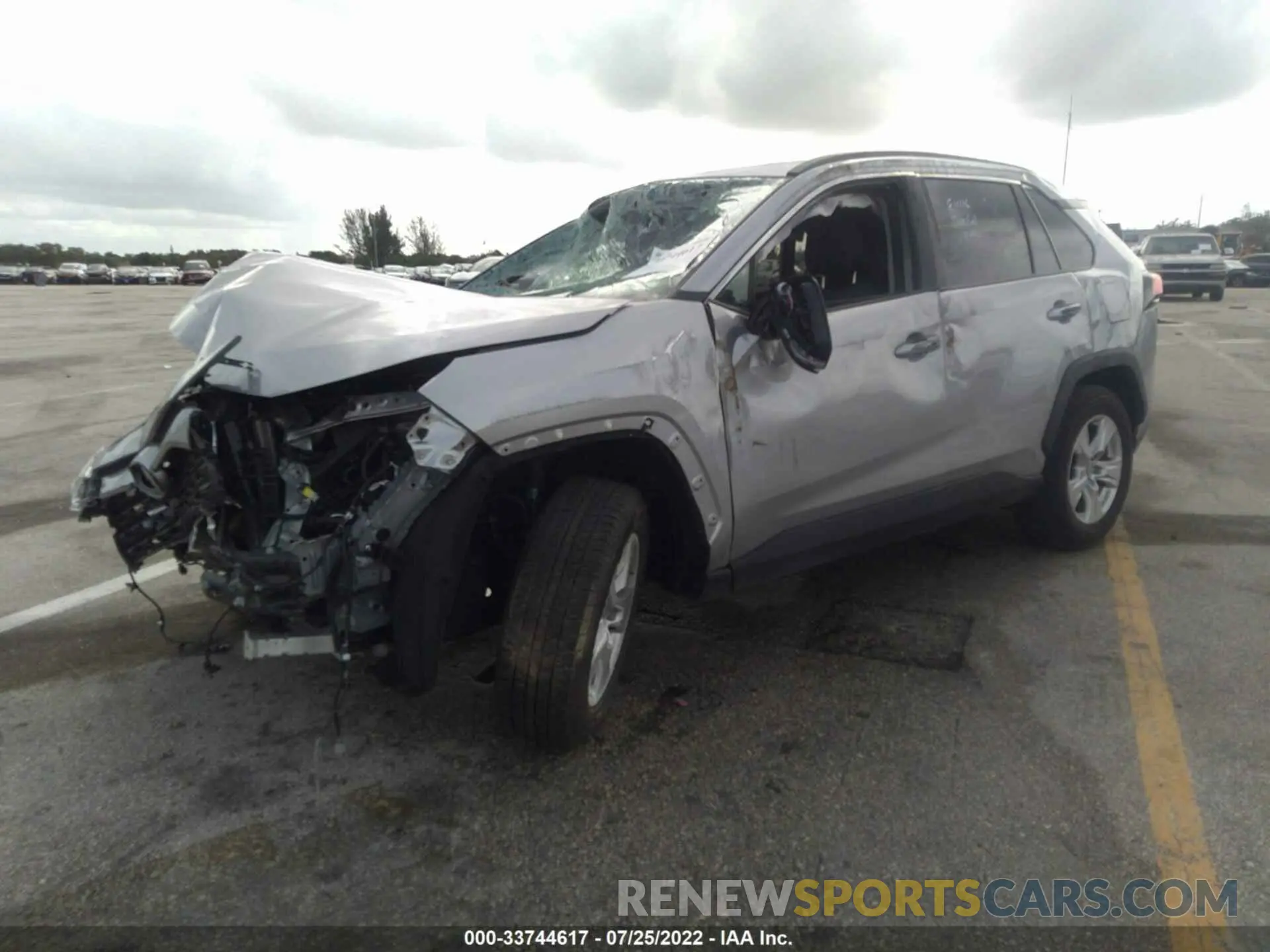2 Photograph of a damaged car 2T3W1RFV8MC099961 TOYOTA RAV4 2021