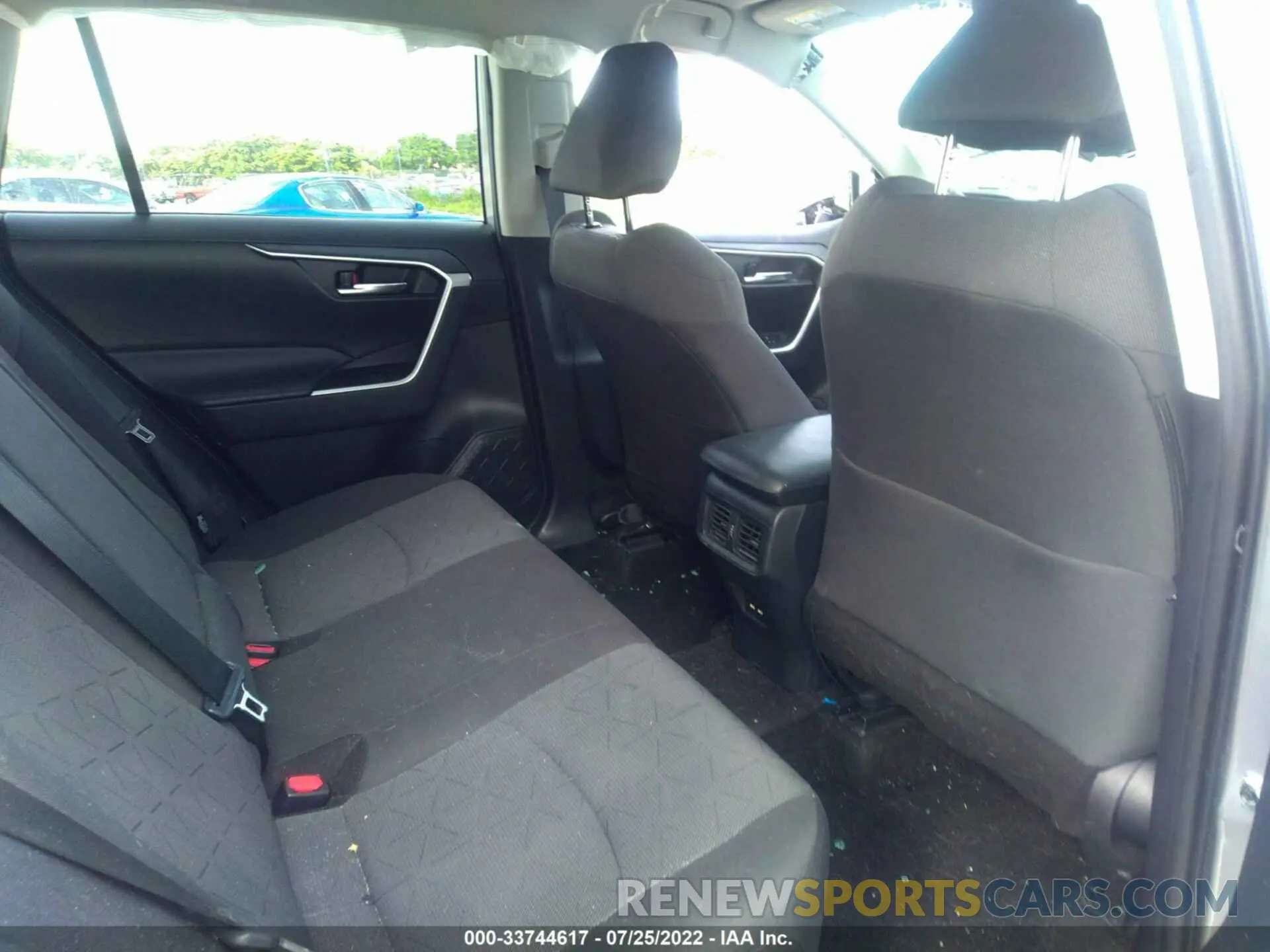 8 Photograph of a damaged car 2T3W1RFV8MC099961 TOYOTA RAV4 2021