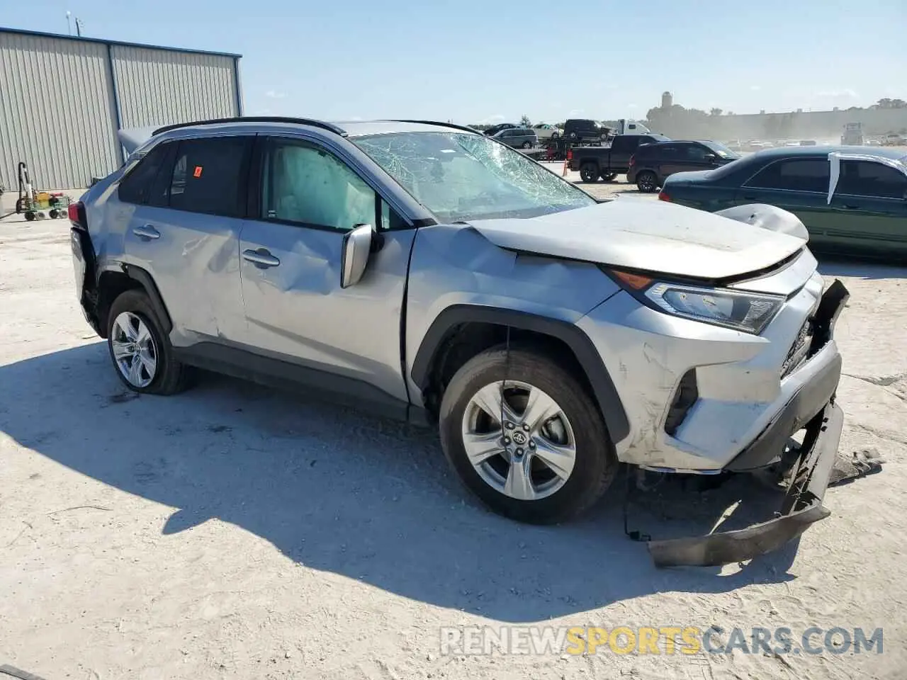 4 Photograph of a damaged car 2T3W1RFV8MC113227 TOYOTA RAV4 2021