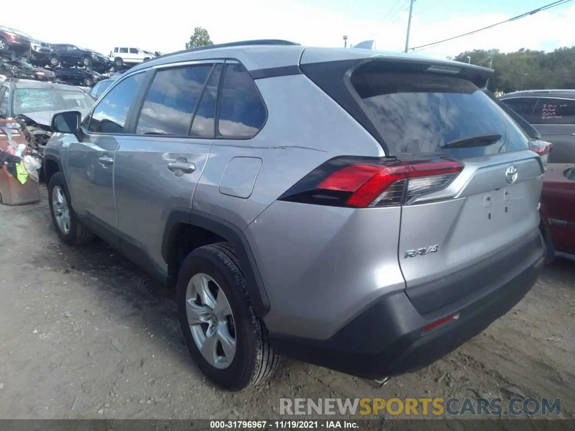 3 Photograph of a damaged car 2T3W1RFV8MC115043 TOYOTA RAV4 2021