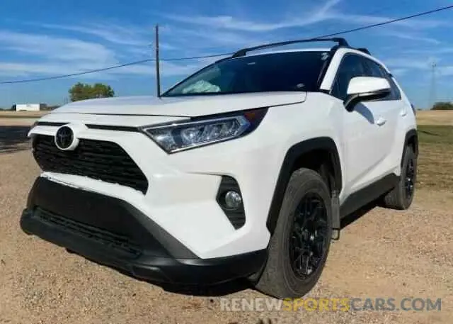 2 Photograph of a damaged car 2T3W1RFV8MC116371 TOYOTA RAV4 2021