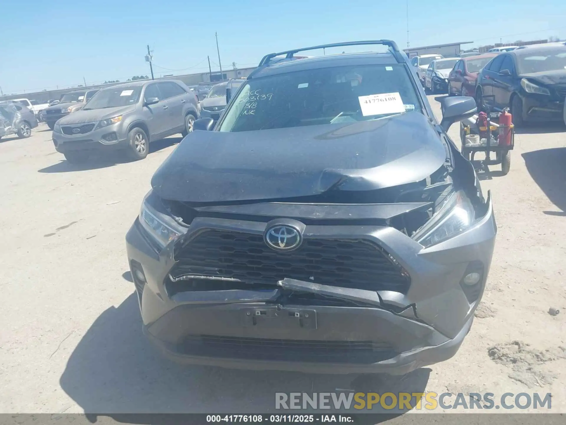 11 Photograph of a damaged car 2T3W1RFV8MC118377 TOYOTA RAV4 2021