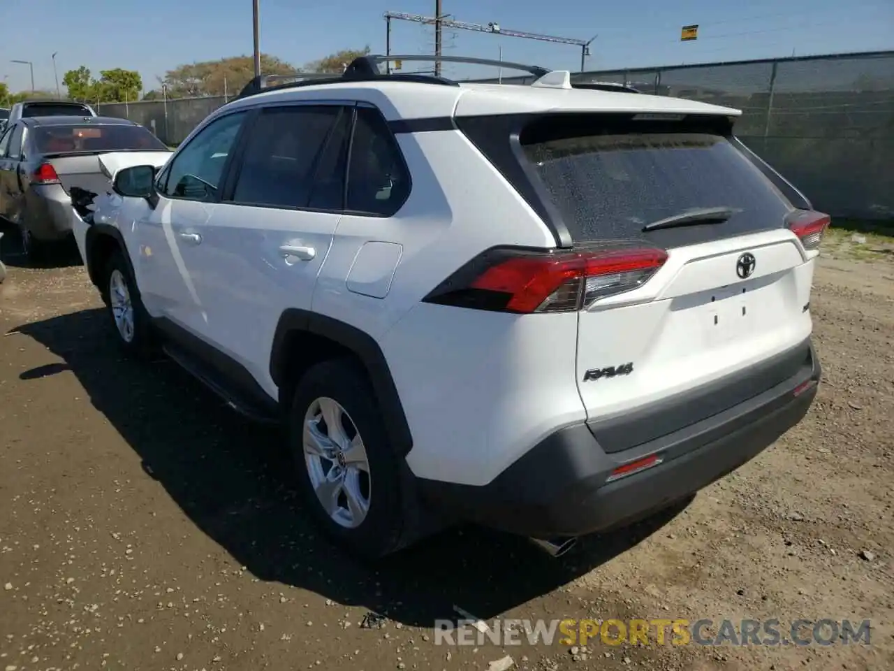 3 Photograph of a damaged car 2T3W1RFV8MC125054 TOYOTA RAV4 2021