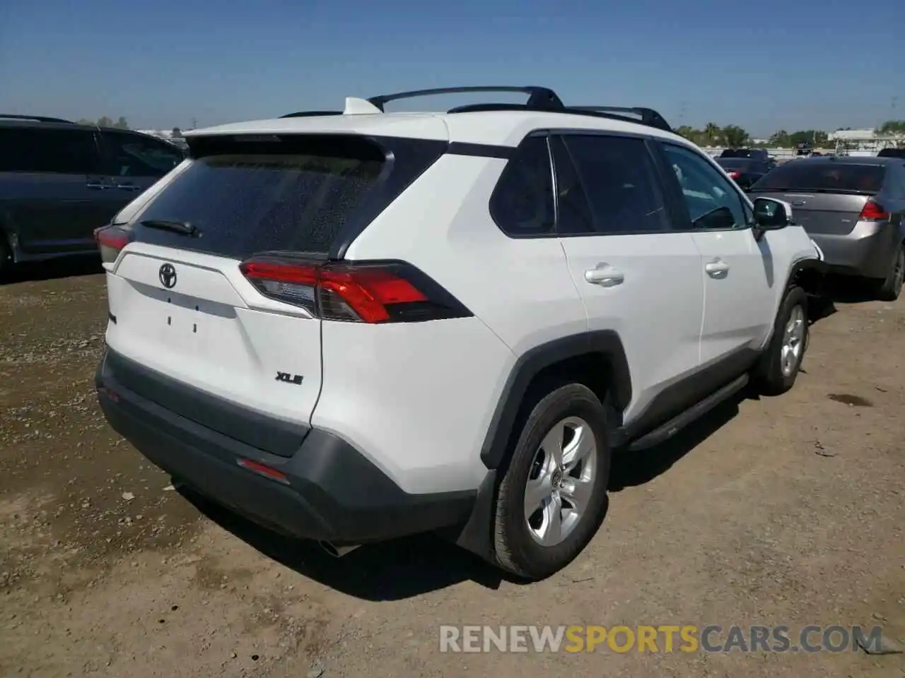 4 Photograph of a damaged car 2T3W1RFV8MC125054 TOYOTA RAV4 2021