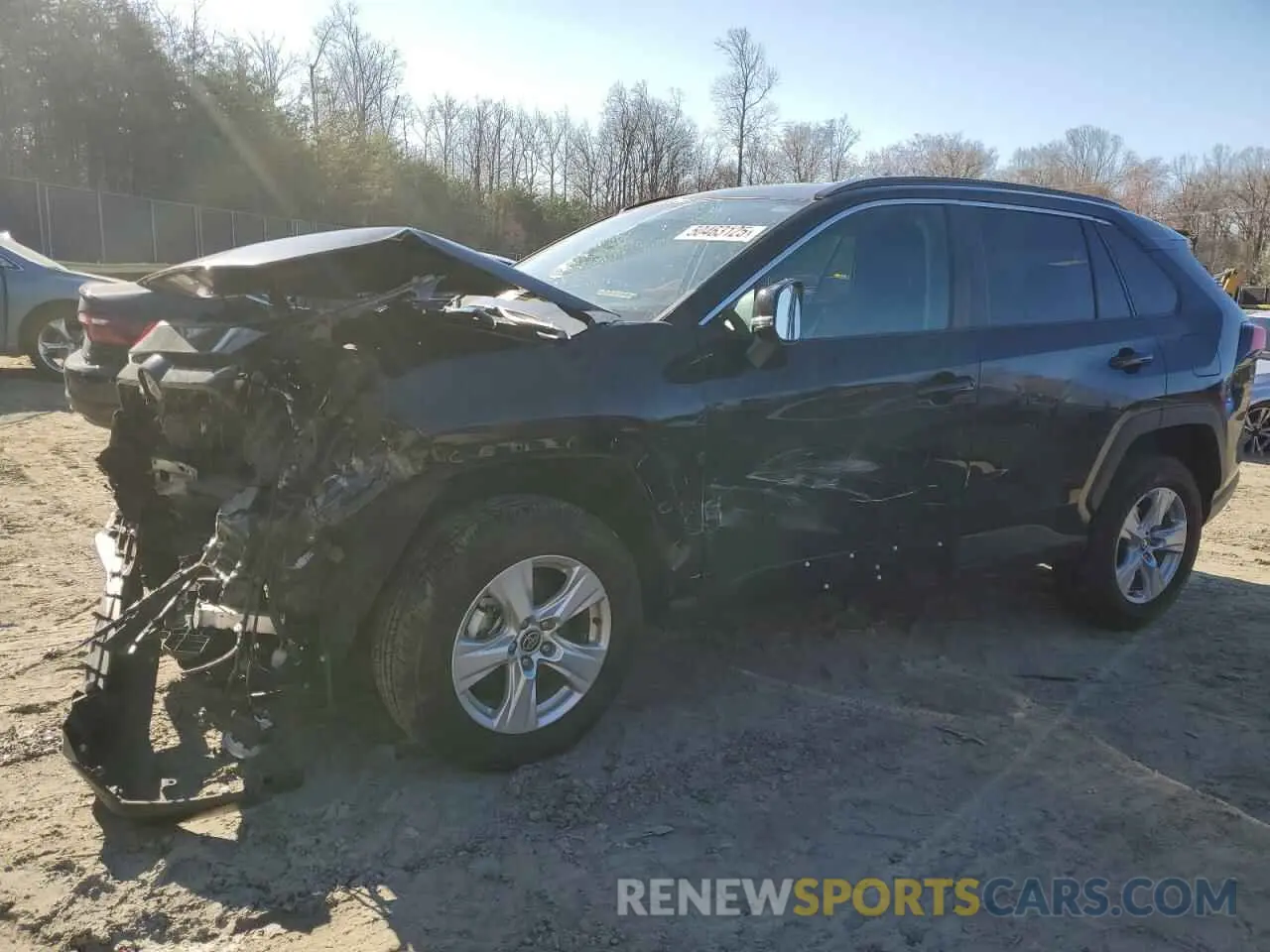 1 Photograph of a damaged car 2T3W1RFV8MC132618 TOYOTA RAV4 2021
