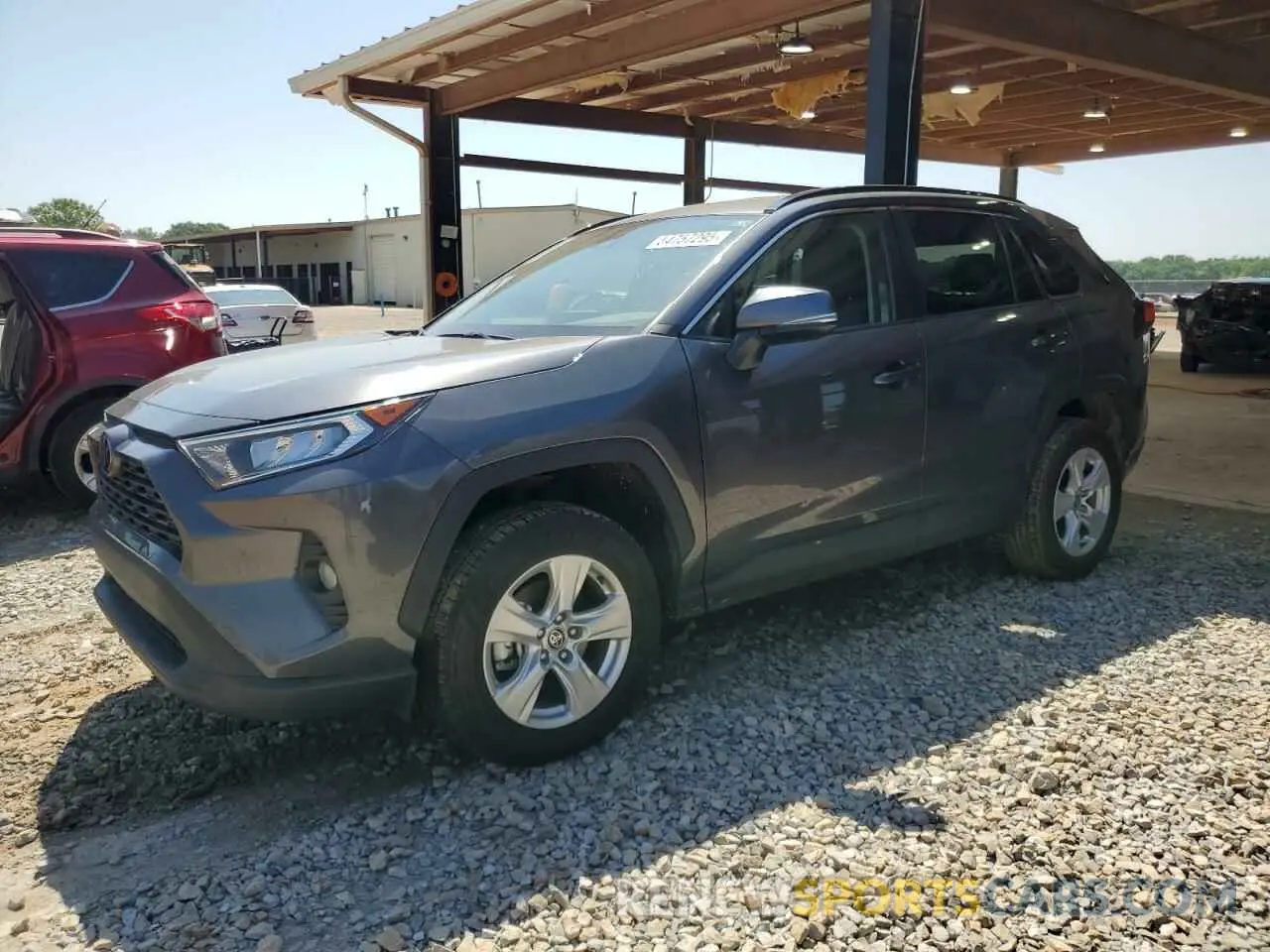 1 Photograph of a damaged car 2T3W1RFV8MC138032 TOYOTA RAV4 2021