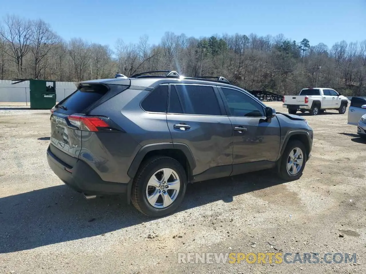 3 Photograph of a damaged car 2T3W1RFV8MC146258 TOYOTA RAV4 2021