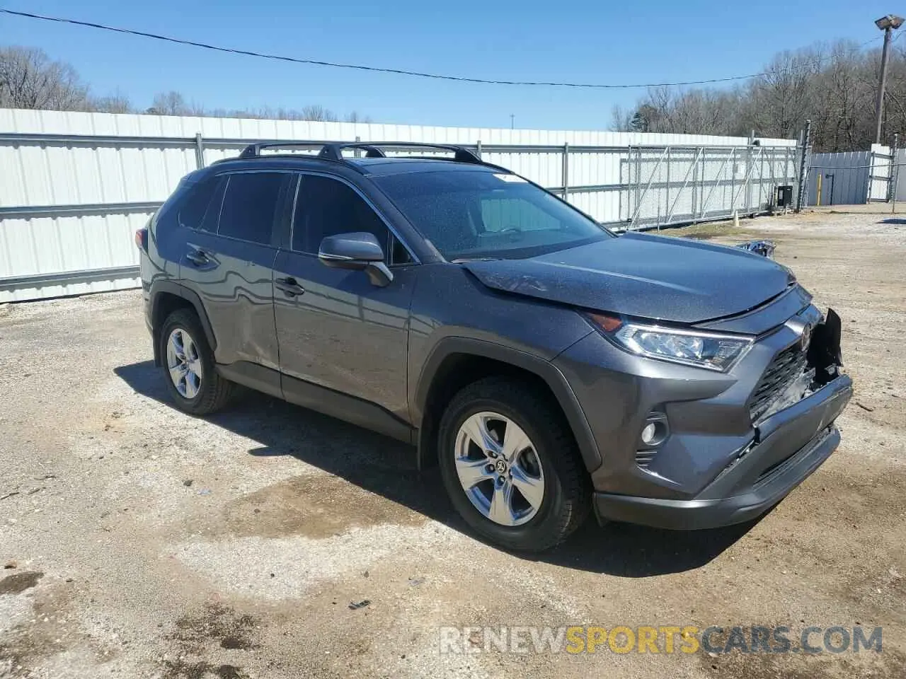 4 Photograph of a damaged car 2T3W1RFV8MC146258 TOYOTA RAV4 2021