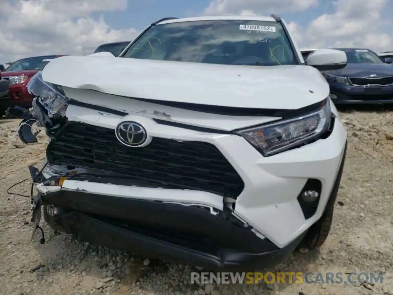 10 Photograph of a damaged car 2T3W1RFV8MC163013 TOYOTA RAV4 2021