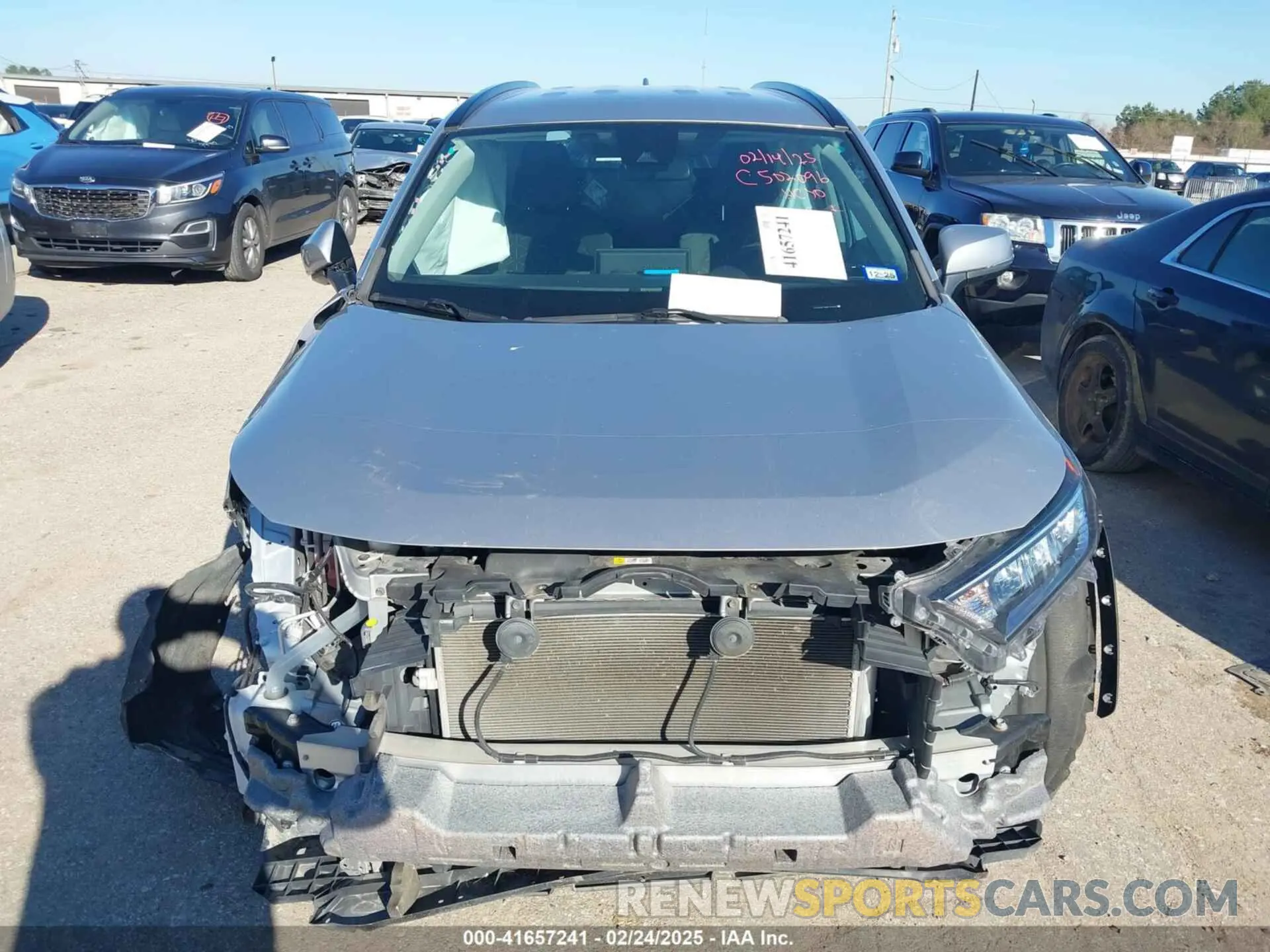 12 Photograph of a damaged car 2T3W1RFV8MC172584 TOYOTA RAV4 2021