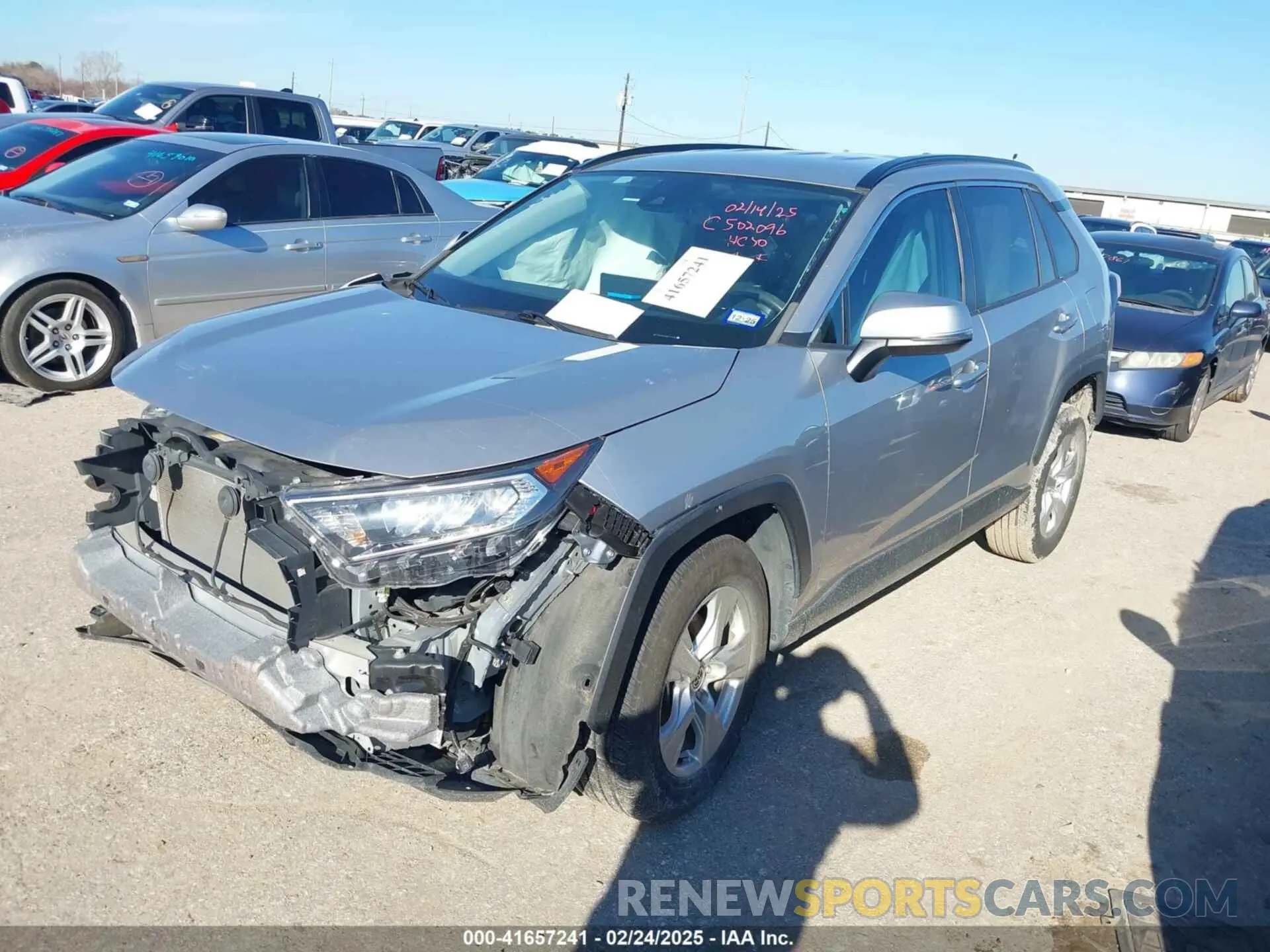 2 Photograph of a damaged car 2T3W1RFV8MC172584 TOYOTA RAV4 2021