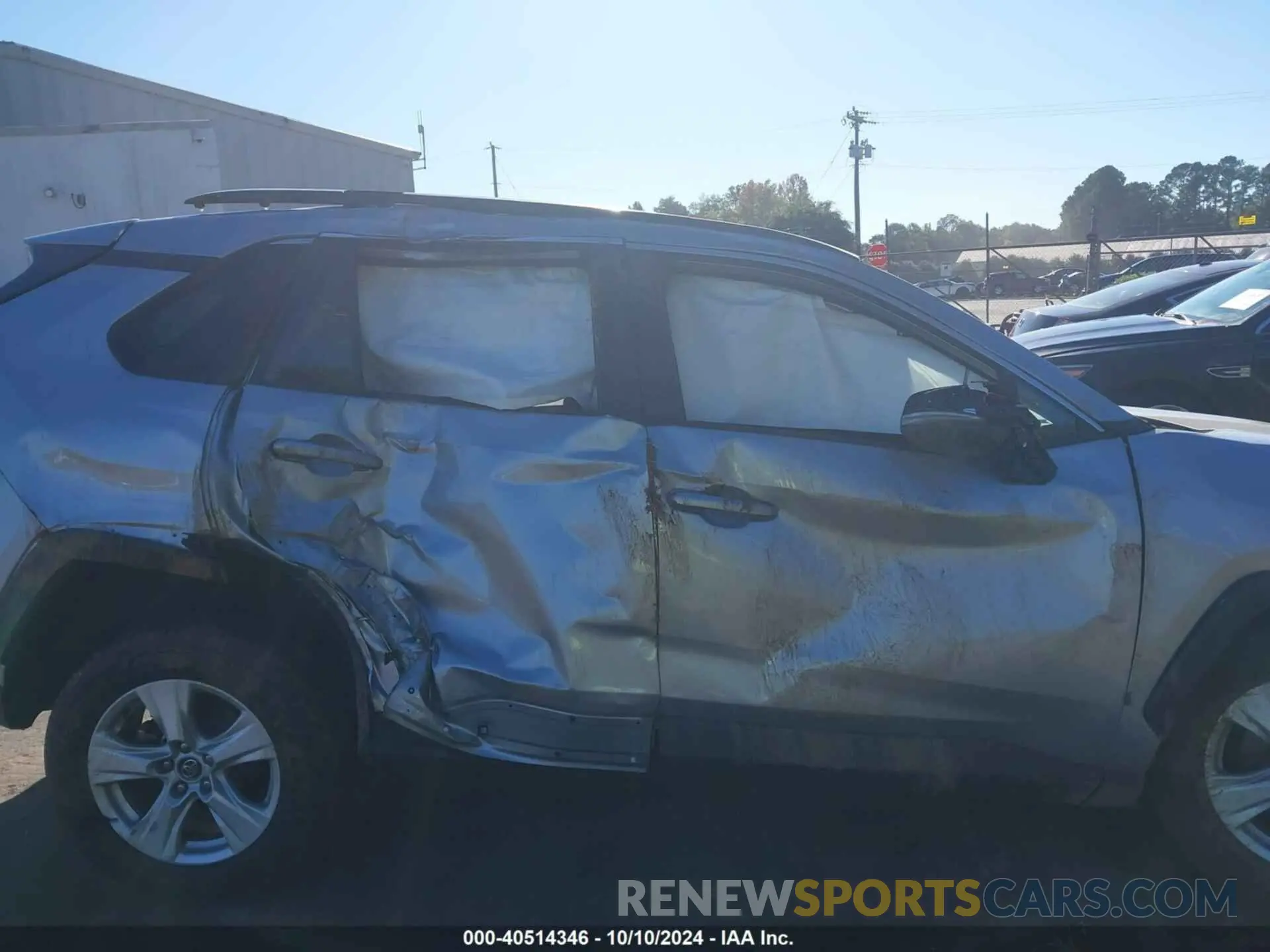 13 Photograph of a damaged car 2T3W1RFV8MW112626 TOYOTA RAV4 2021