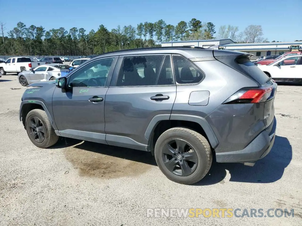 2 Photograph of a damaged car 2T3W1RFV8MW114182 TOYOTA RAV4 2021