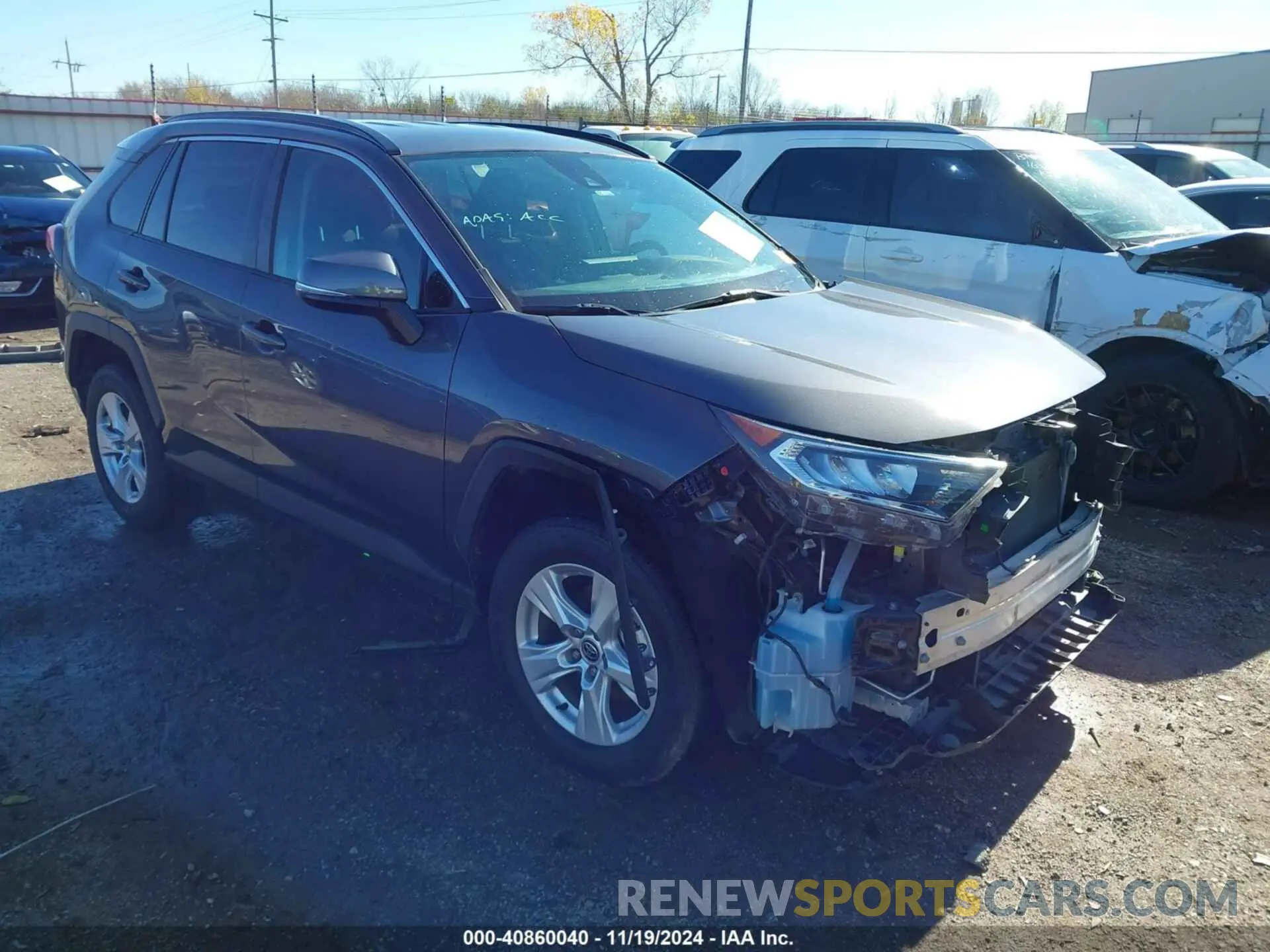 1 Photograph of a damaged car 2T3W1RFV8MW126686 TOYOTA RAV4 2021