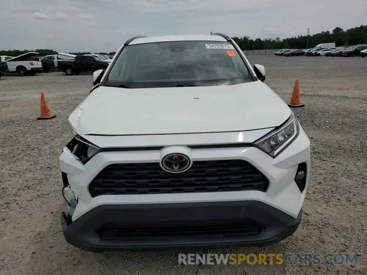 5 Photograph of a damaged car 2T3W1RFV8MW137123 TOYOTA RAV4 2021