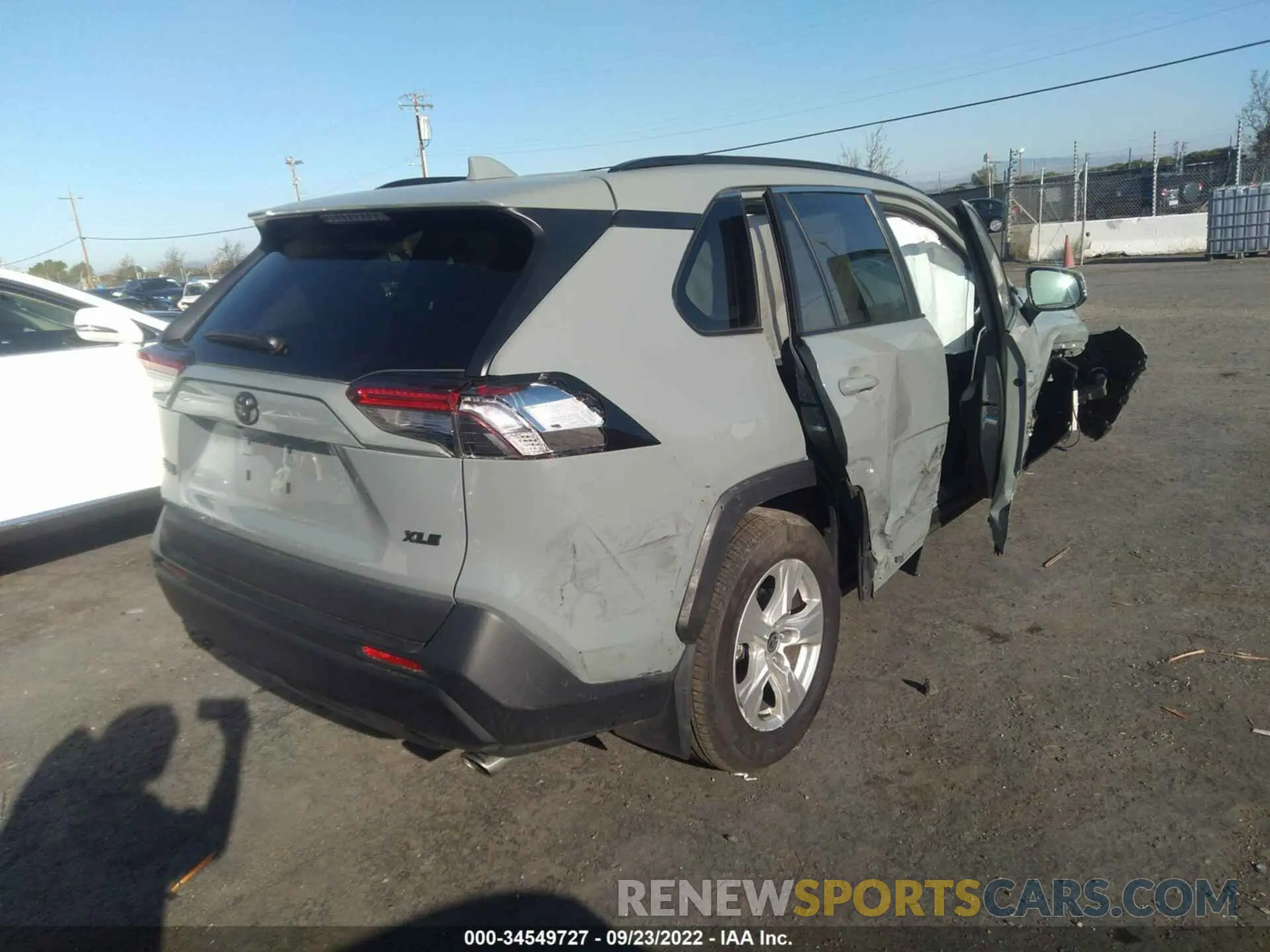 4 Photograph of a damaged car 2T3W1RFV8MW159073 TOYOTA RAV4 2021