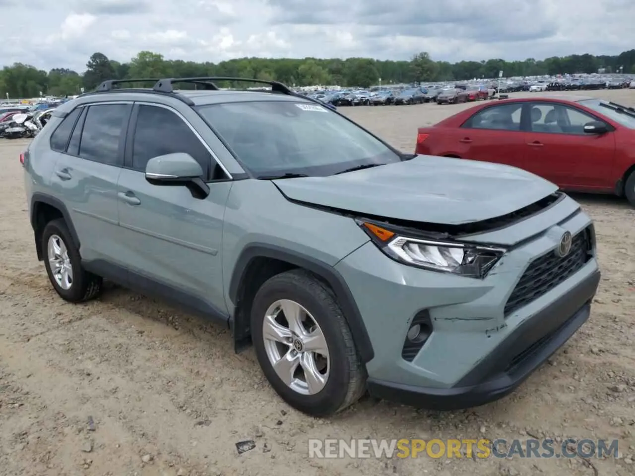 4 Photograph of a damaged car 2T3W1RFV8MW169215 TOYOTA RAV4 2021
