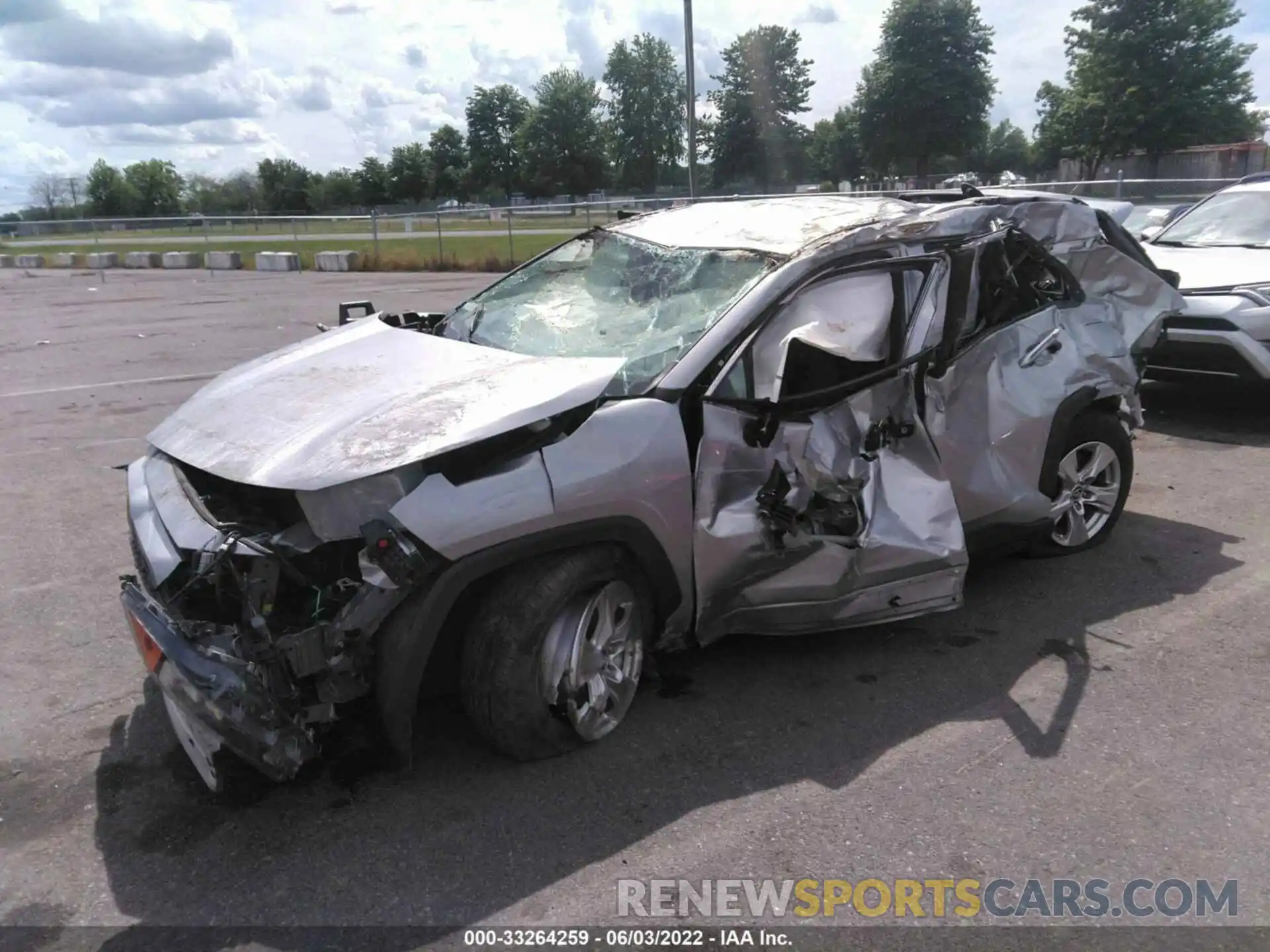 2 Photograph of a damaged car 2T3W1RFV9MC093604 TOYOTA RAV4 2021