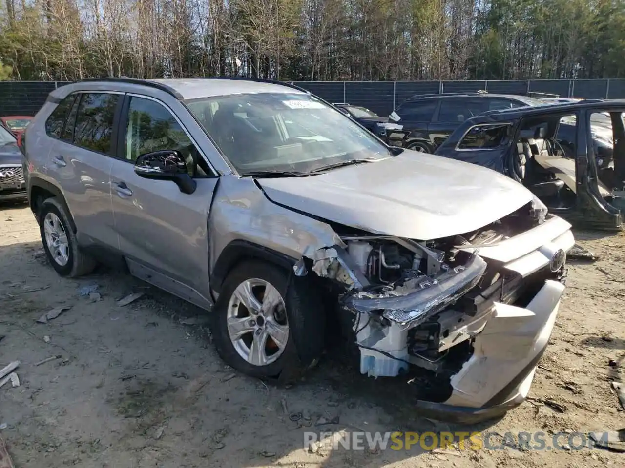 4 Photograph of a damaged car 2T3W1RFV9MC096812 TOYOTA RAV4 2021