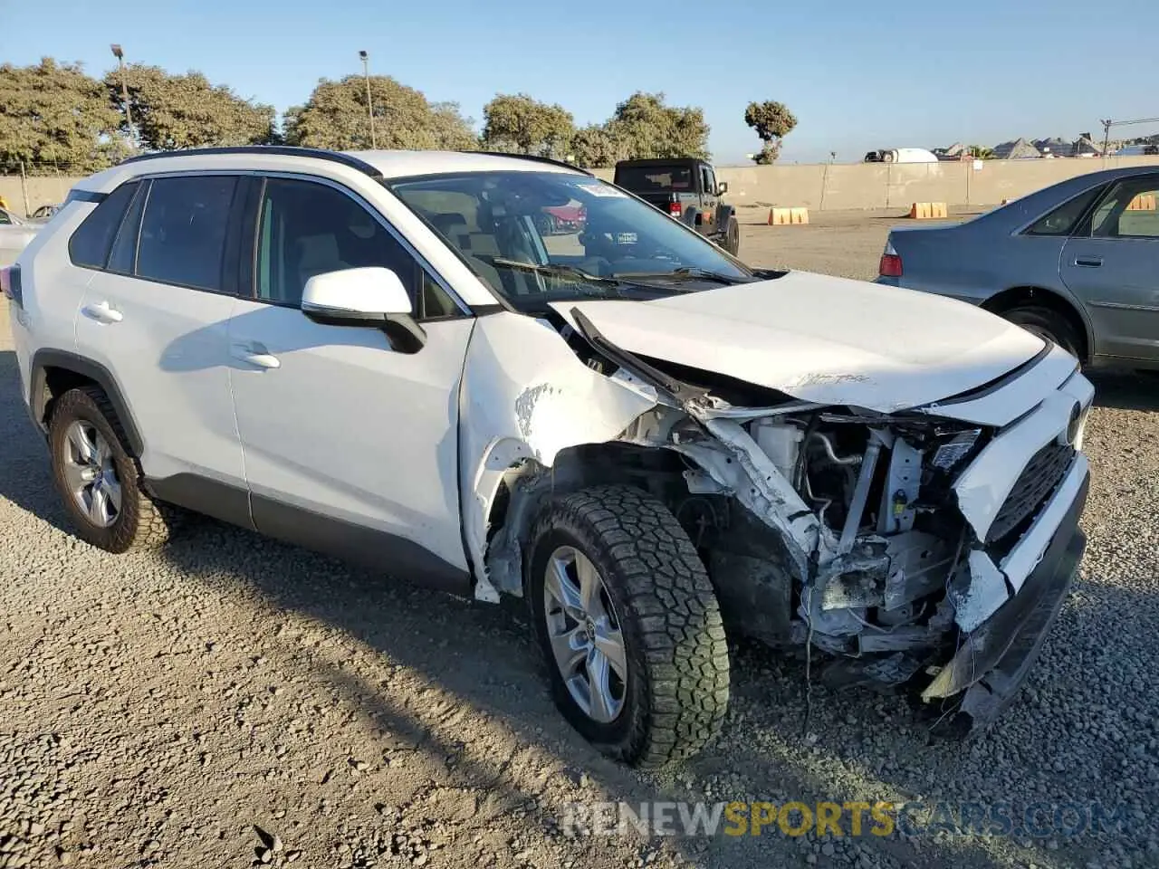 4 Photograph of a damaged car 2T3W1RFV9MC108652 TOYOTA RAV4 2021