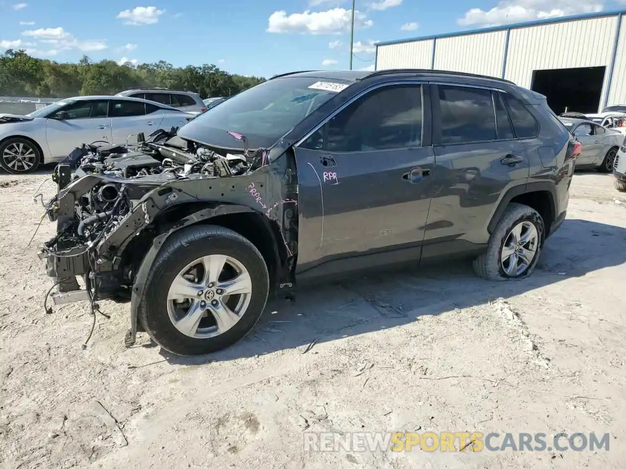 1 Photograph of a damaged car 2T3W1RFV9MC121384 TOYOTA RAV4 2021