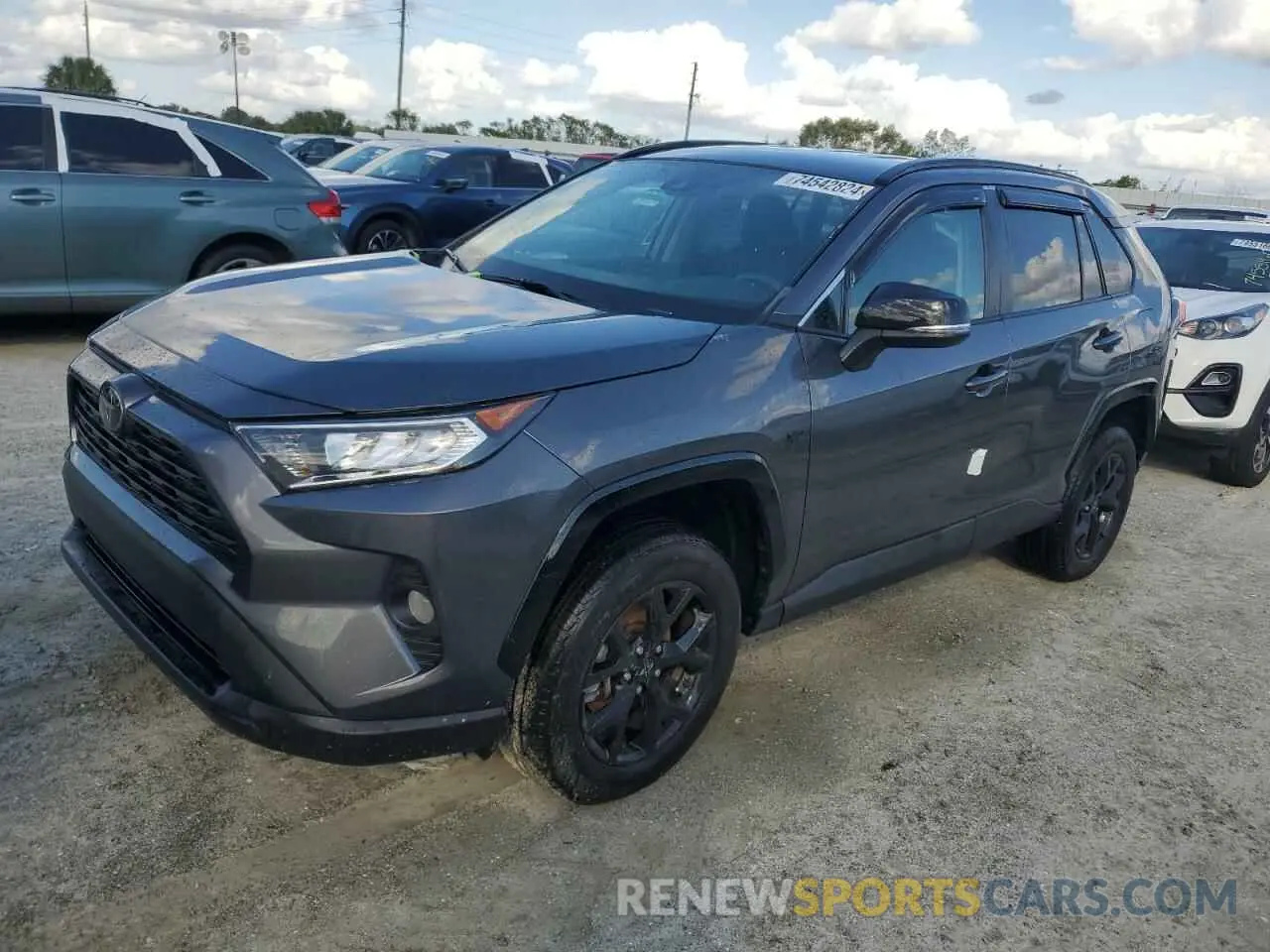 1 Photograph of a damaged car 2T3W1RFV9MC138475 TOYOTA RAV4 2021