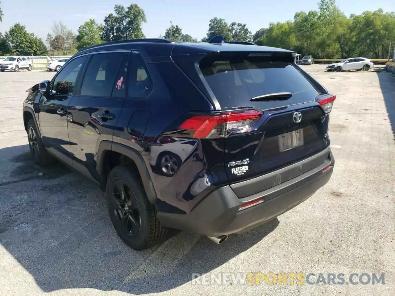 3 Photograph of a damaged car 2T3W1RFV9MW110142 TOYOTA RAV4 2021