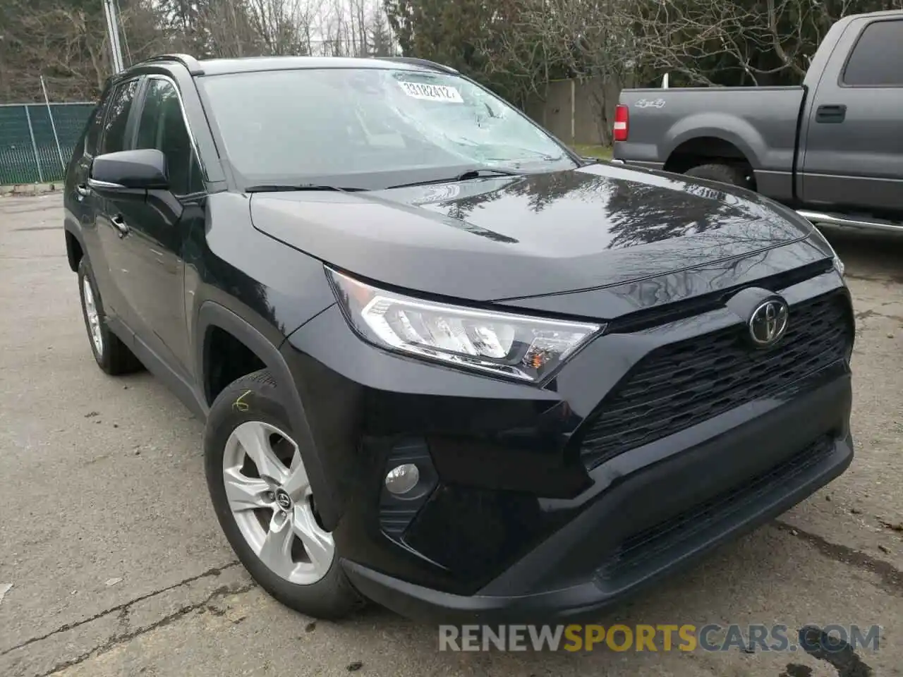 1 Photograph of a damaged car 2T3W1RFV9MW120315 TOYOTA RAV4 2021