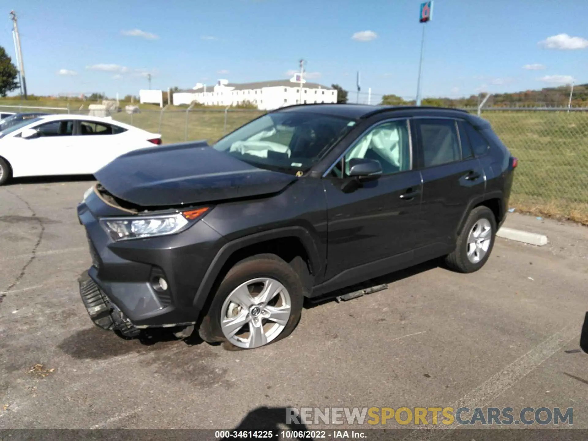 2 Photograph of a damaged car 2T3W1RFV9MW123568 TOYOTA RAV4 2021