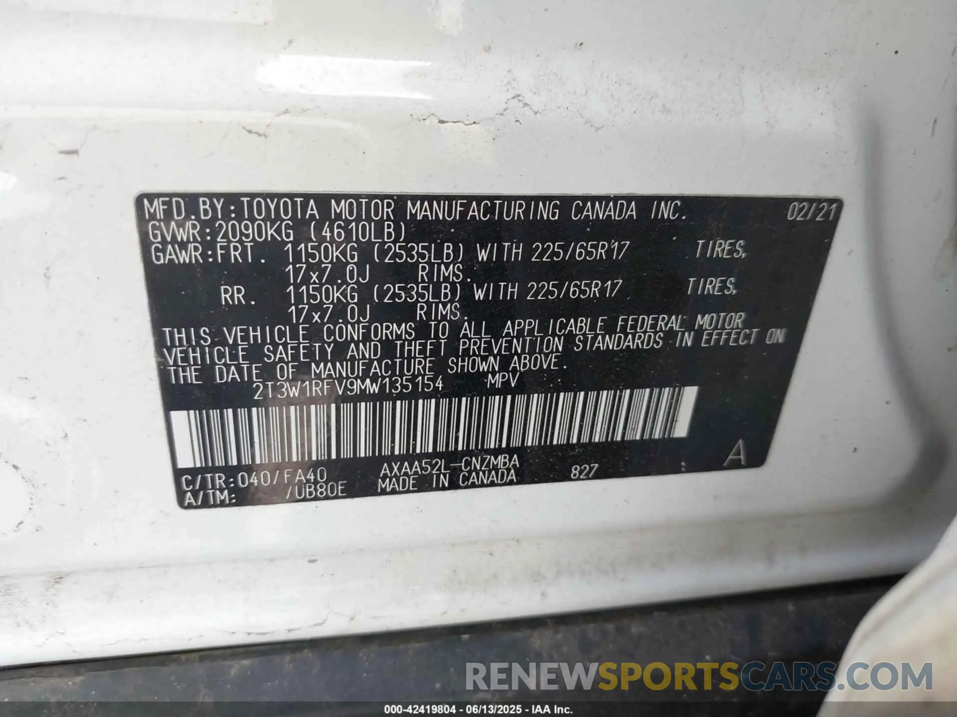 9 Photograph of a damaged car 2T3W1RFV9MW135154 TOYOTA RAV4 2021