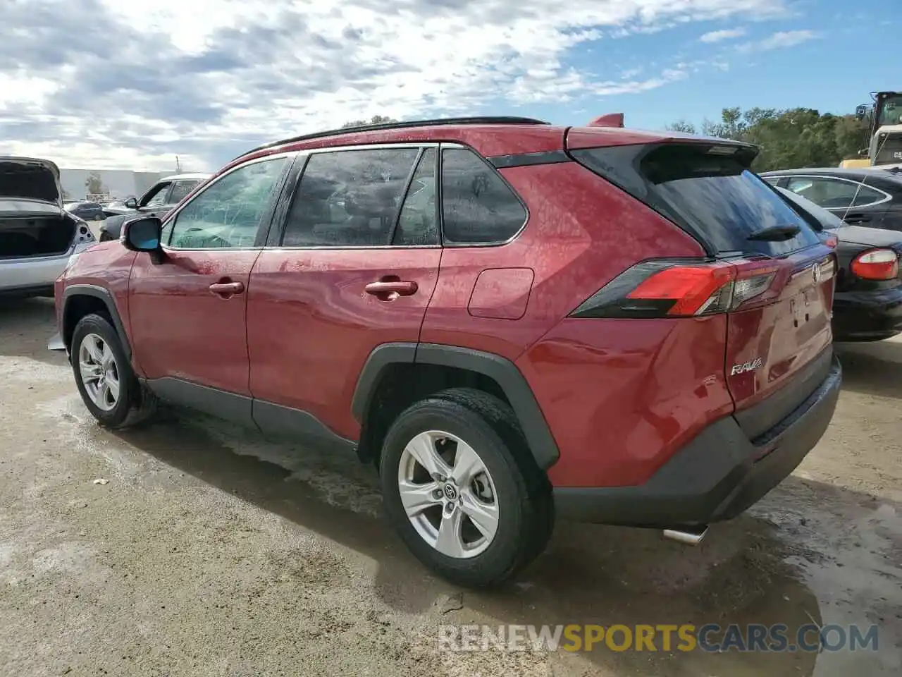 2 Photograph of a damaged car 2T3W1RFV9MW161043 TOYOTA RAV4 2021