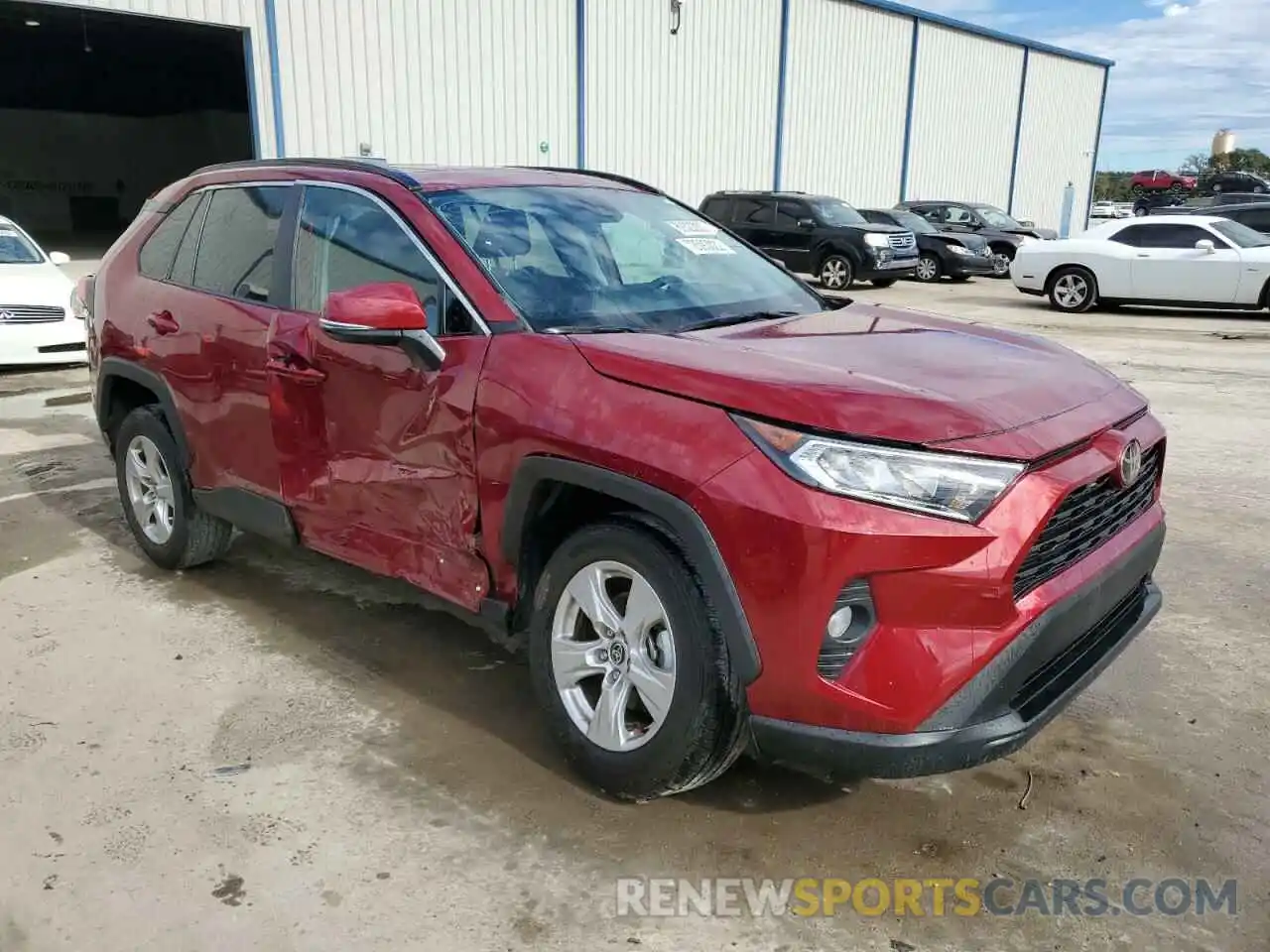 4 Photograph of a damaged car 2T3W1RFV9MW161043 TOYOTA RAV4 2021