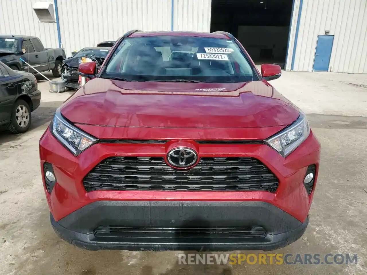 5 Photograph of a damaged car 2T3W1RFV9MW161043 TOYOTA RAV4 2021