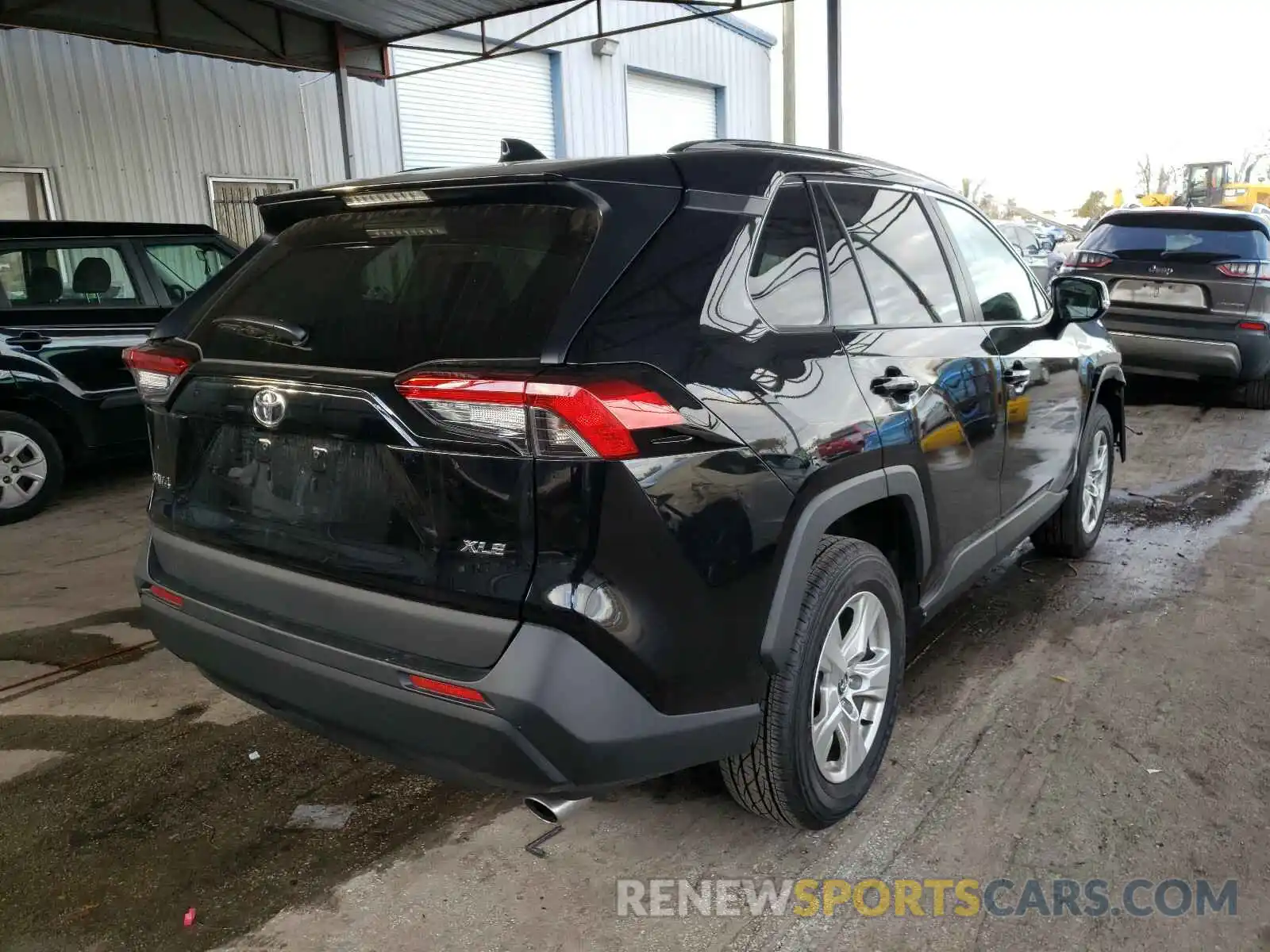 4 Photograph of a damaged car 2T3W1RFVXMC095362 TOYOTA RAV4 2021