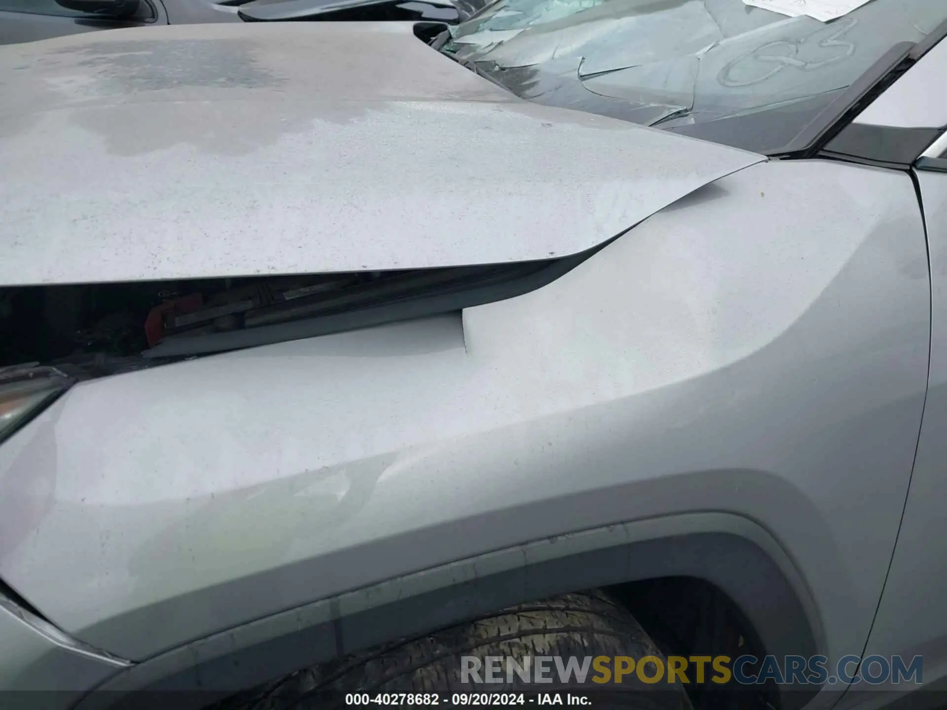 18 Photograph of a damaged car 2T3W1RFVXMC106070 TOYOTA RAV4 2021