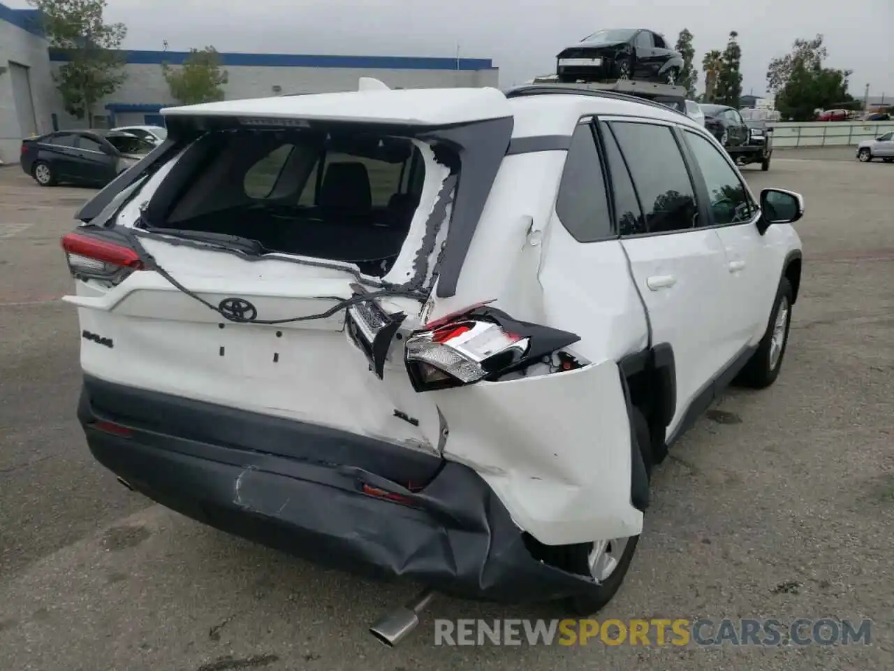 4 Photograph of a damaged car 2T3W1RFVXMC109468 TOYOTA RAV4 2021