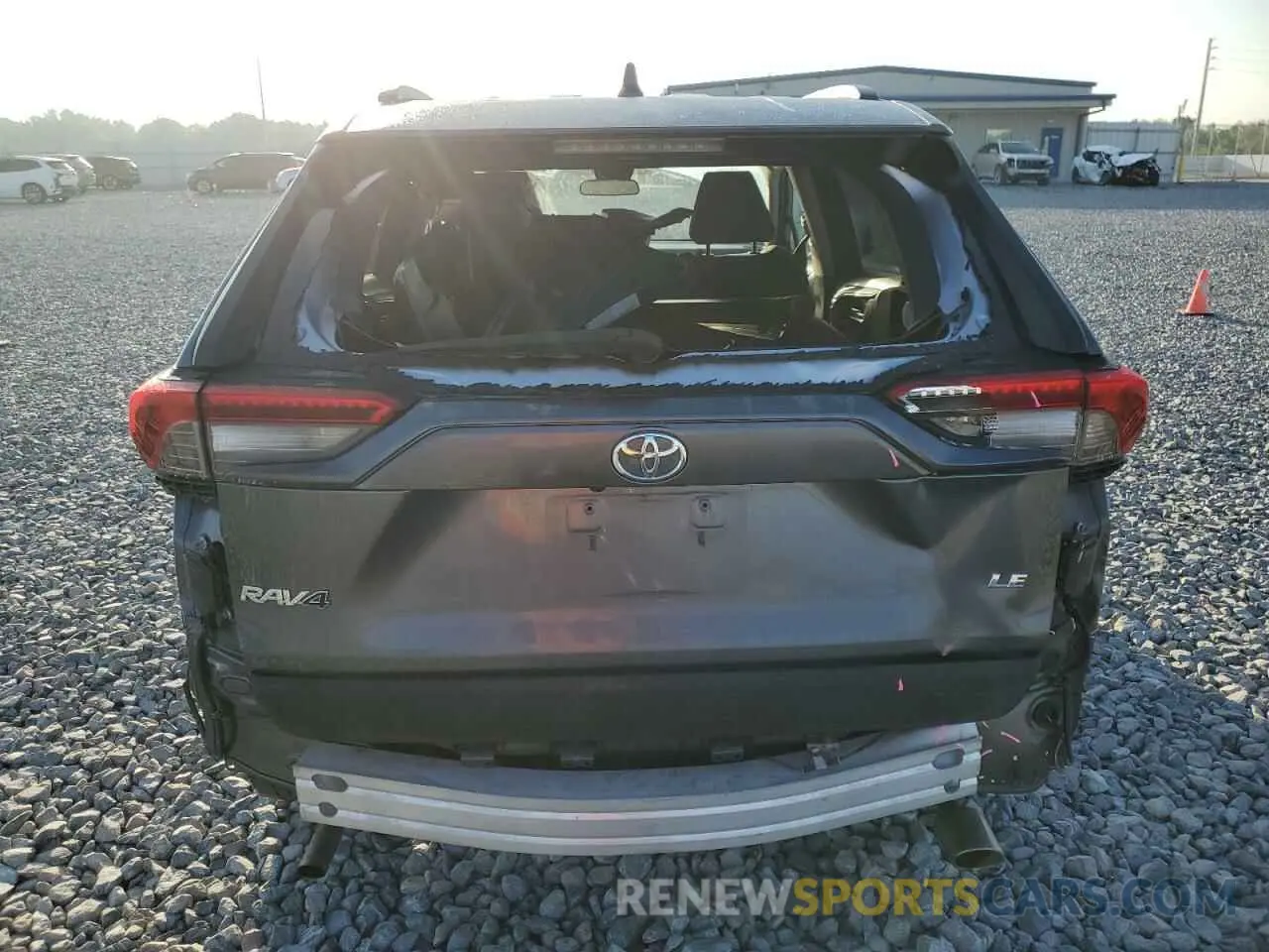 6 Photograph of a damaged car 2T3W1RFVXMC125685 TOYOTA RAV4 2021
