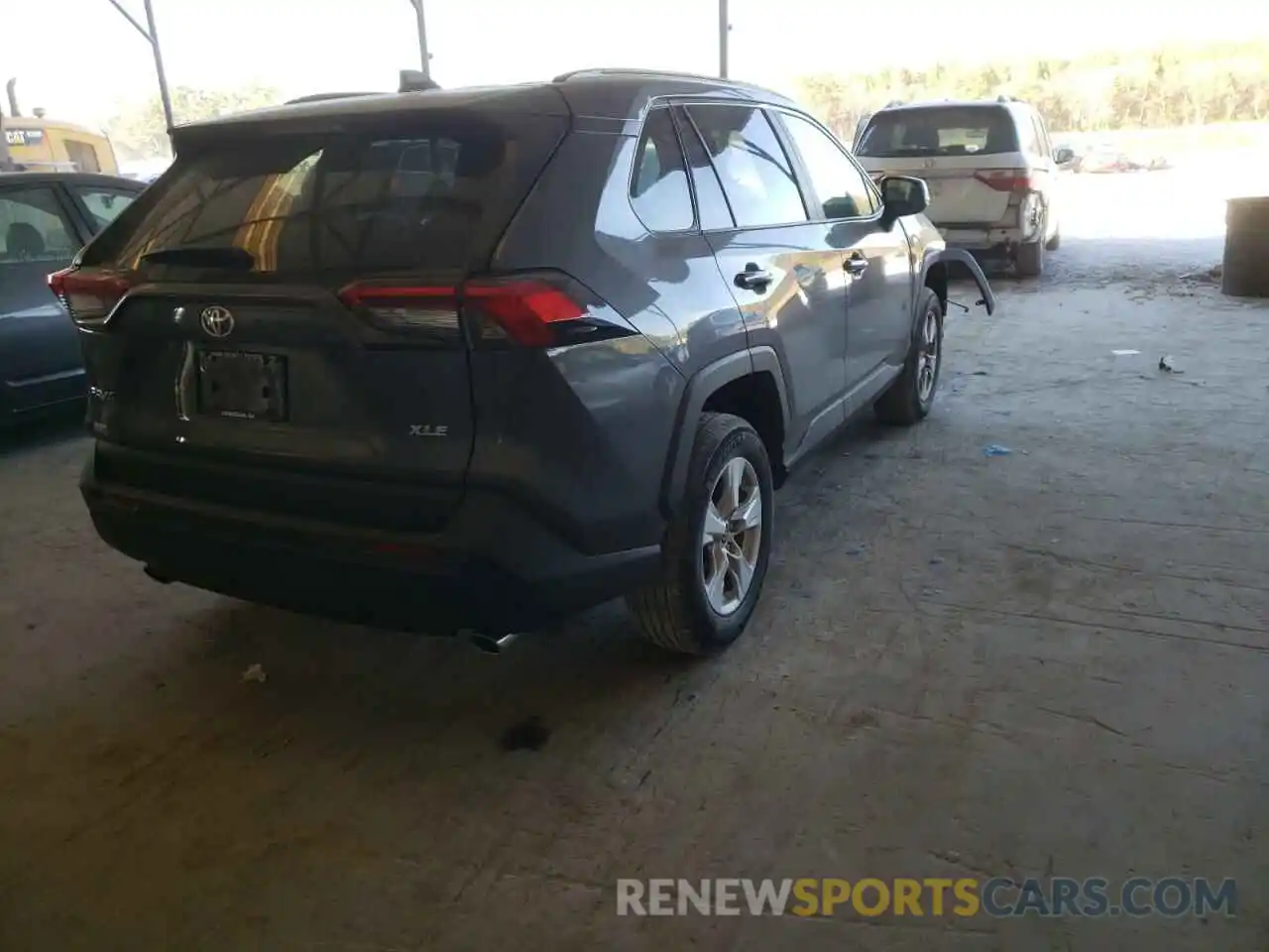 4 Photograph of a damaged car 2T3W1RFVXMC156628 TOYOTA RAV4 2021