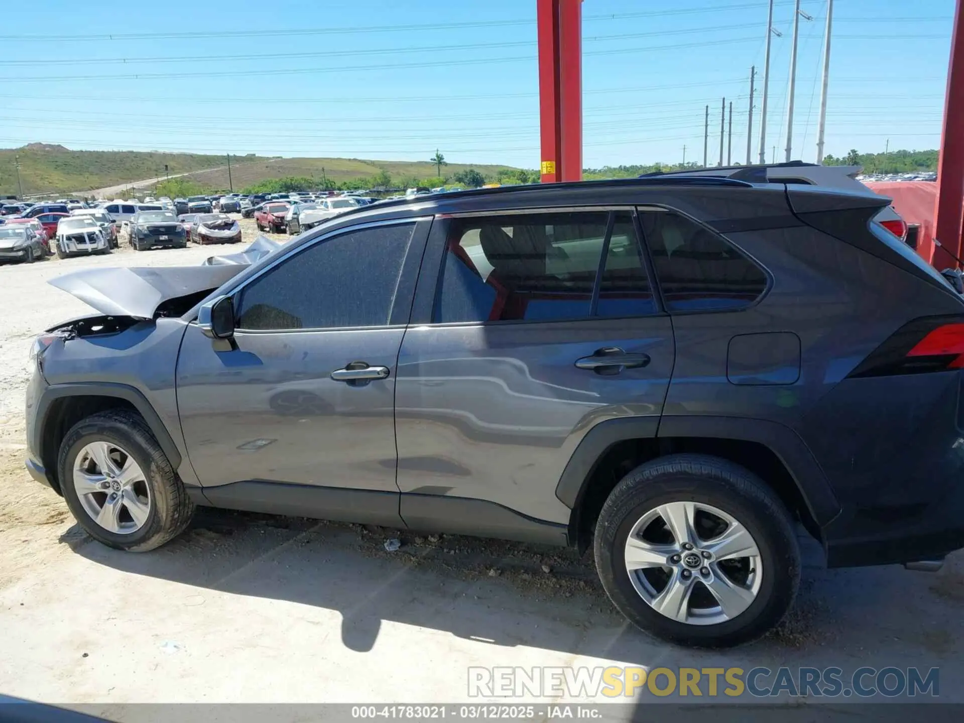 14 Photograph of a damaged car 2T3W1RFVXMW108061 TOYOTA RAV4 2021