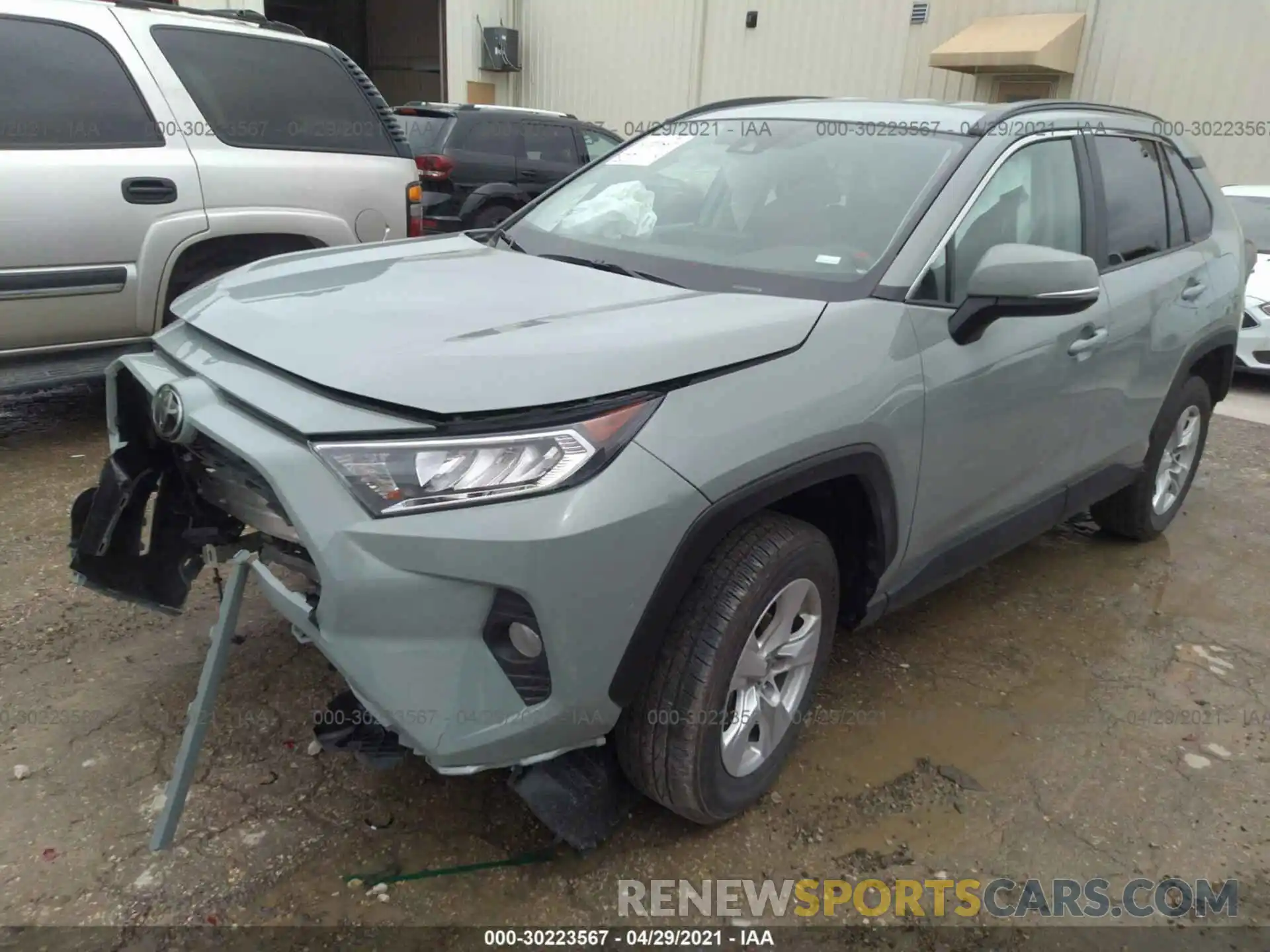 2 Photograph of a damaged car 2T3W1RFVXMW111946 TOYOTA RAV4 2021