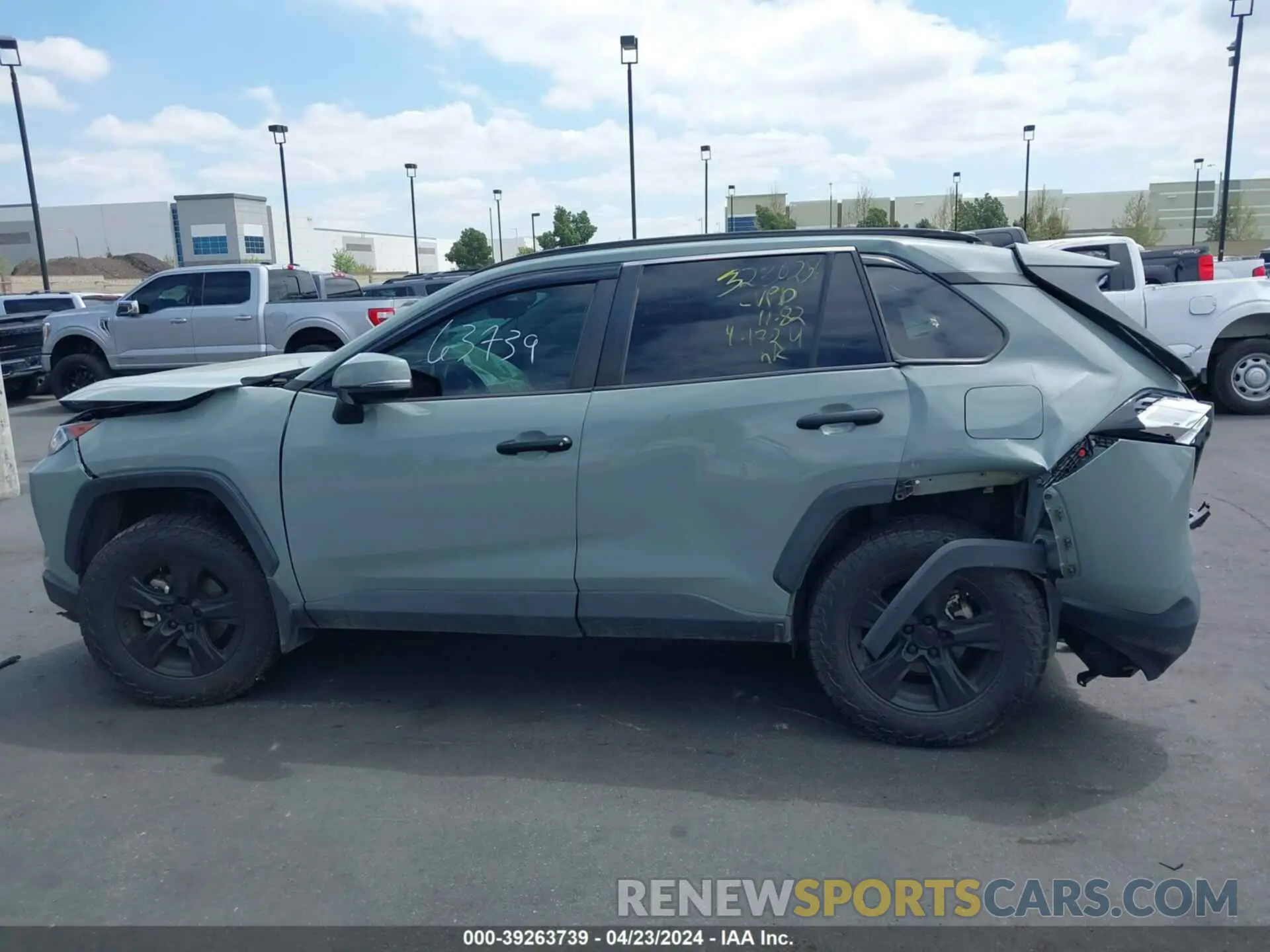 13 Photograph of a damaged car 2T3W1RFVXMW120789 TOYOTA RAV4 2021