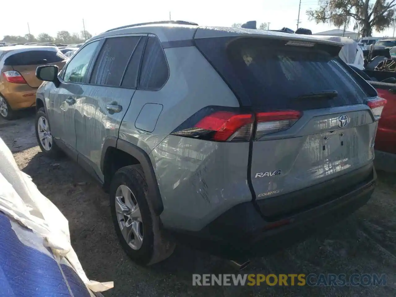 2 Photograph of a damaged car 2T3W1RFVXMW124096 TOYOTA RAV4 2021