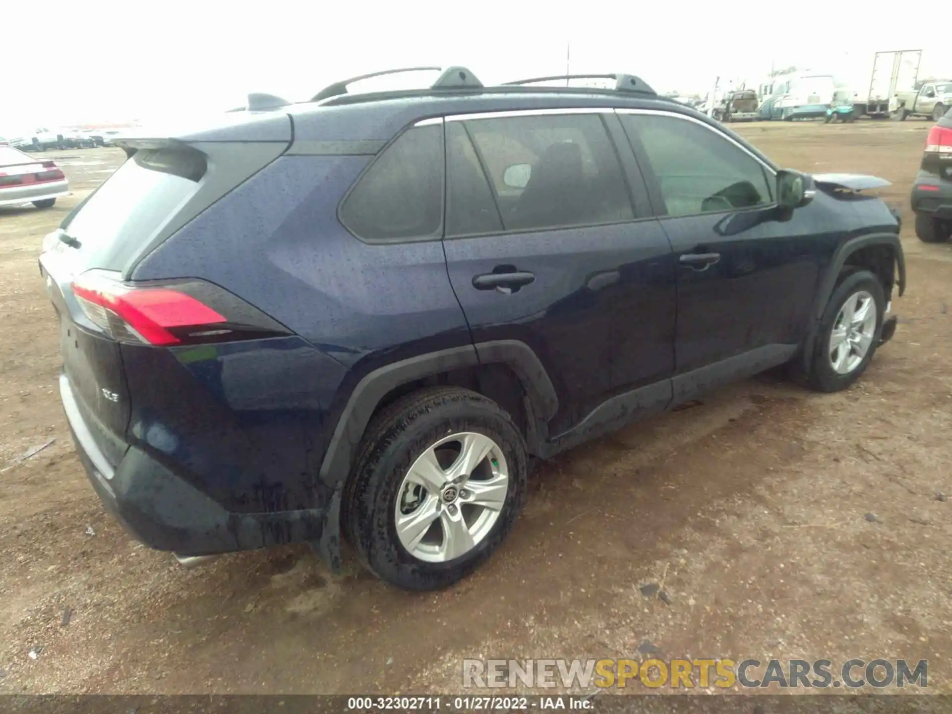 4 Photograph of a damaged car 2T3W1RFVXMW155879 TOYOTA RAV4 2021