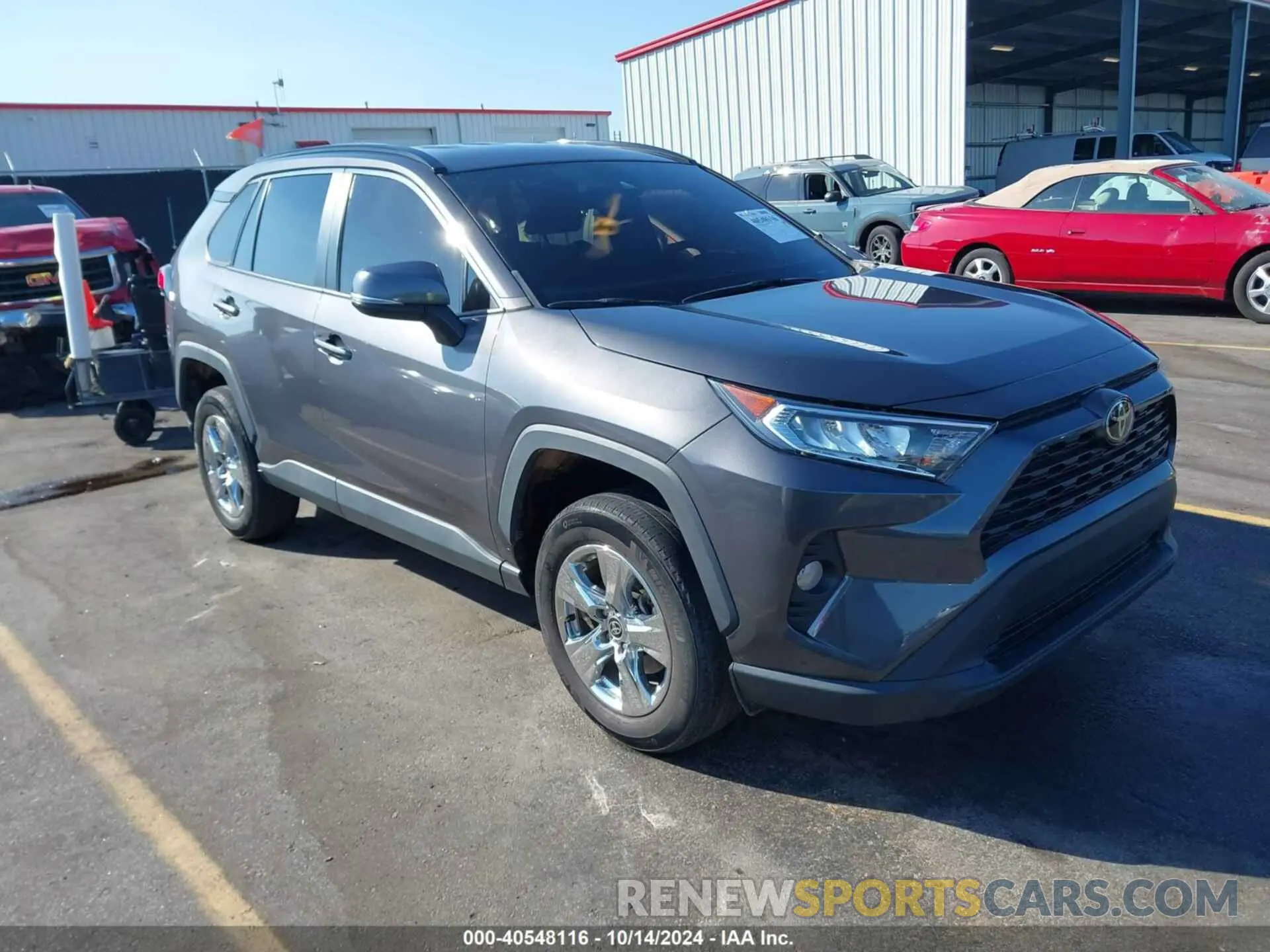 1 Photograph of a damaged car 2T3W1RFVXMW169541 TOYOTA RAV4 2021