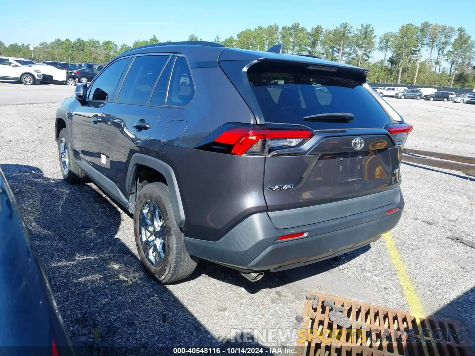 3 Photograph of a damaged car 2T3W1RFVXMW169541 TOYOTA RAV4 2021