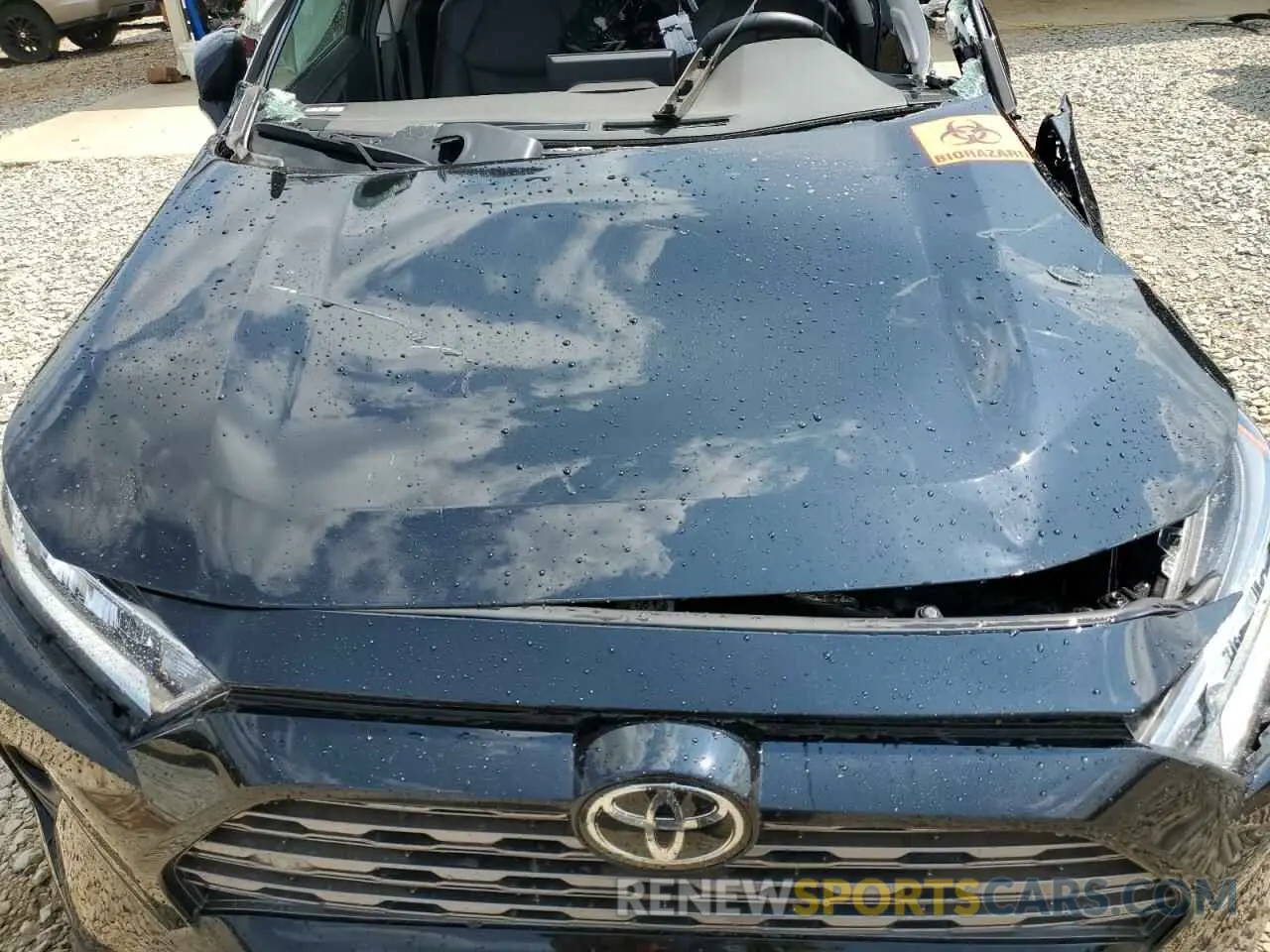 12 Photograph of a damaged car 2T3Y1RFV0MC155111 TOYOTA RAV4 2021