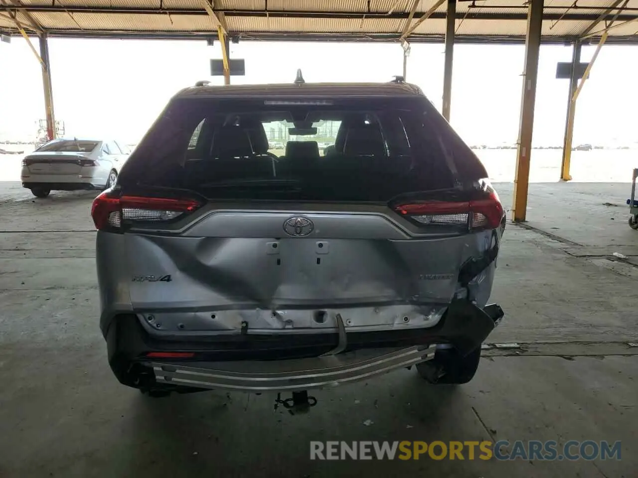 6 Photograph of a damaged car 2T3Y1RFV1MC133408 TOYOTA RAV4 2021