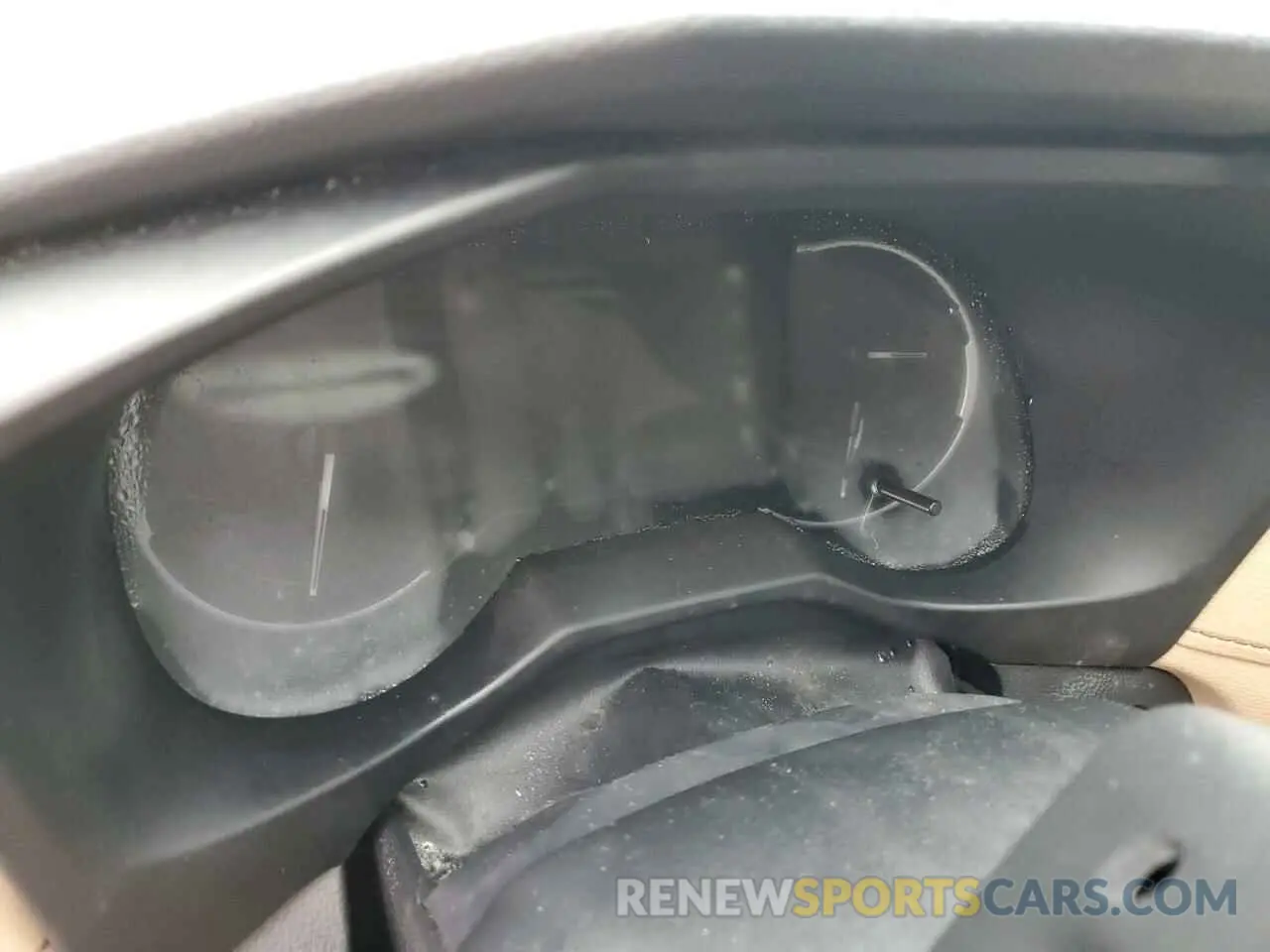 9 Photograph of a damaged car 2T3Y1RFV3MW160429 TOYOTA RAV4 2021