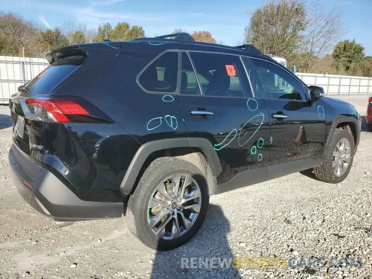 3 Photograph of a damaged car 2T3Y1RFV6MC134781 TOYOTA RAV4 2021